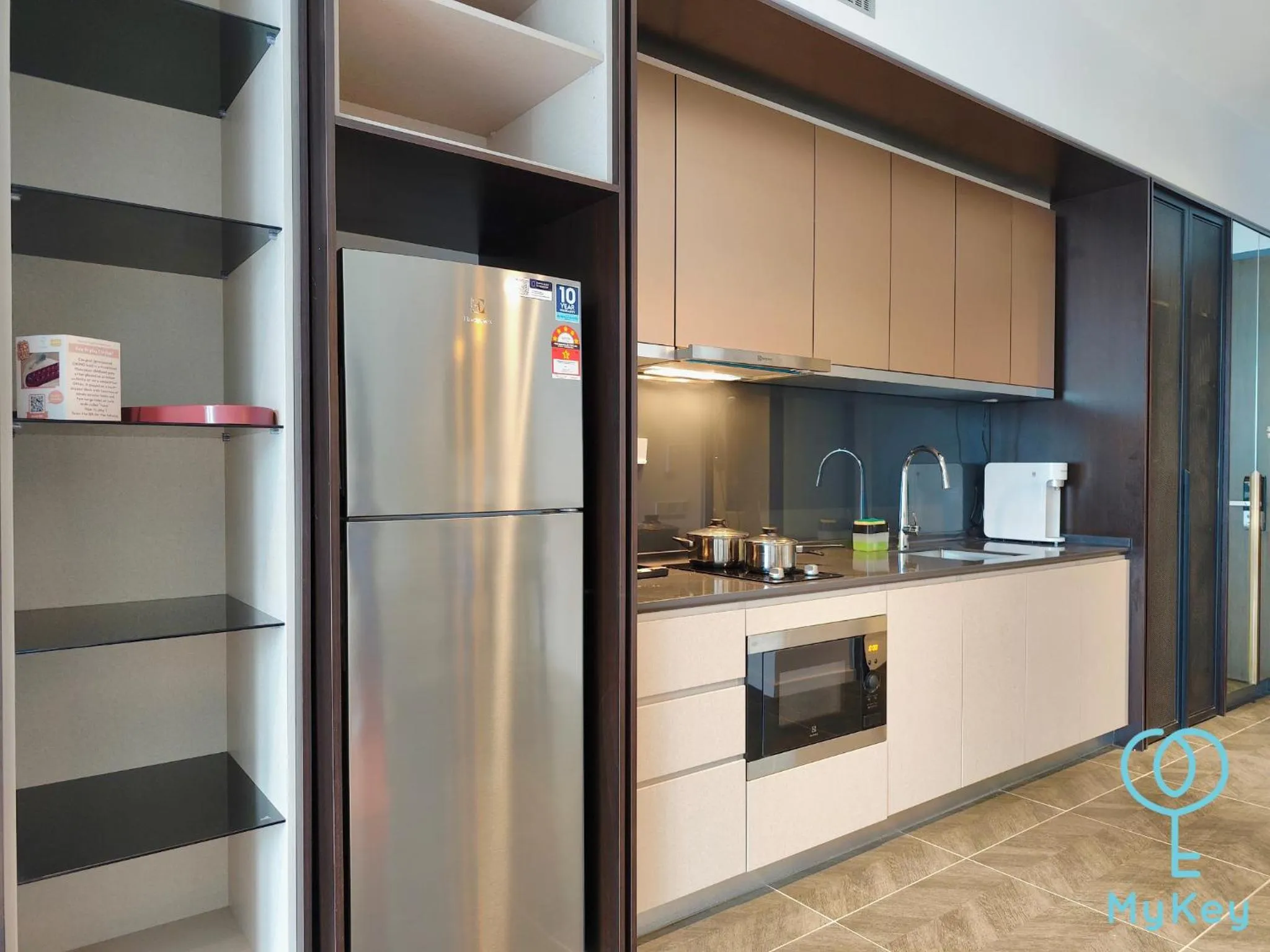 Kitchen or kitchenette in Scarletz Suites KLCC by MyKey