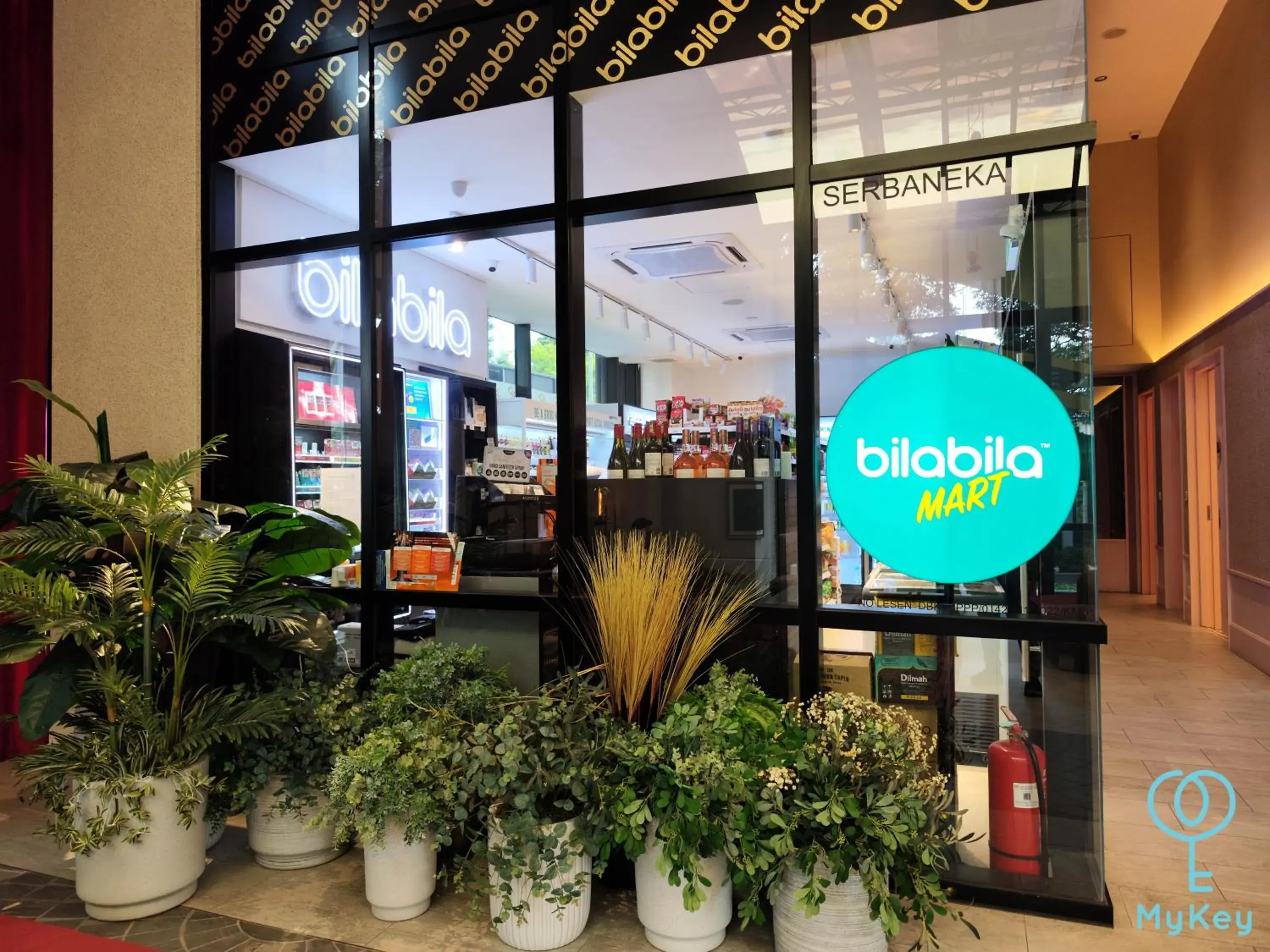 Restaurant/places to eat in Scarletz Suites KLCC by MyKey Restaurant/places to eat in Scarletz Suites KLCC by MyKey