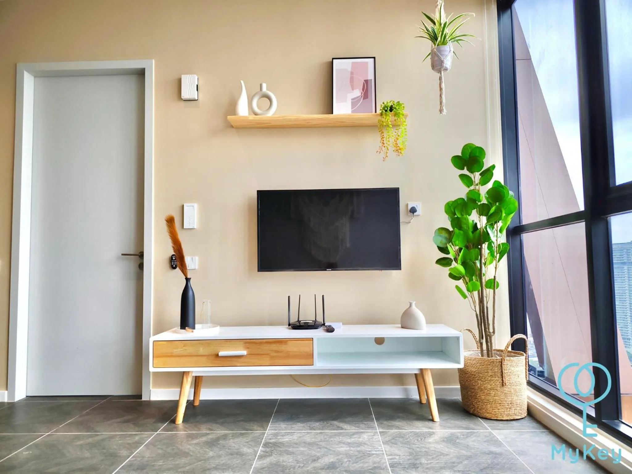 TV and multimedia in Scarletz Suites KLCC by MyKey