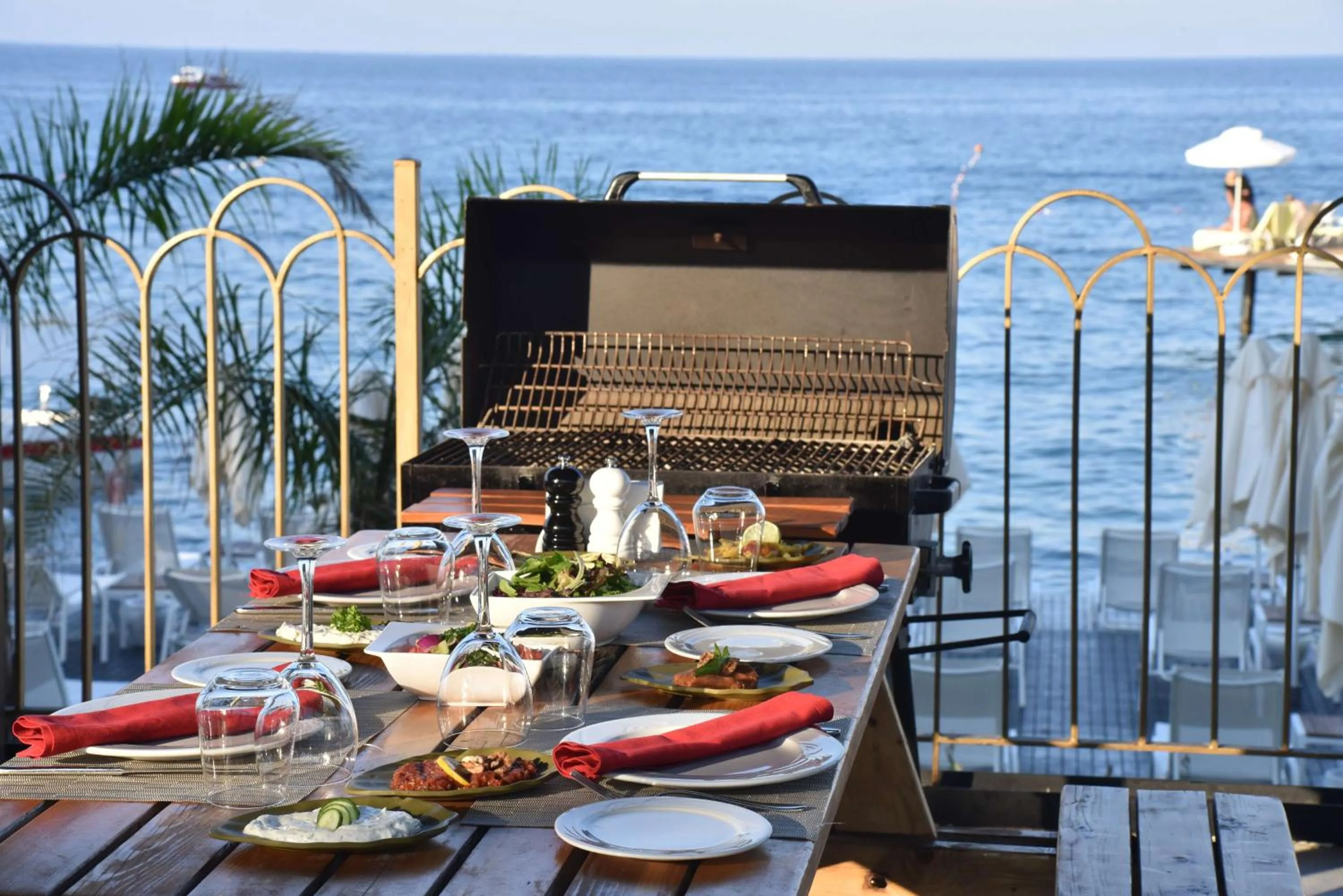 Restaurant/places to eat in DoubleTree by Hilton Antalya-Kemer All-Inclusive Resort