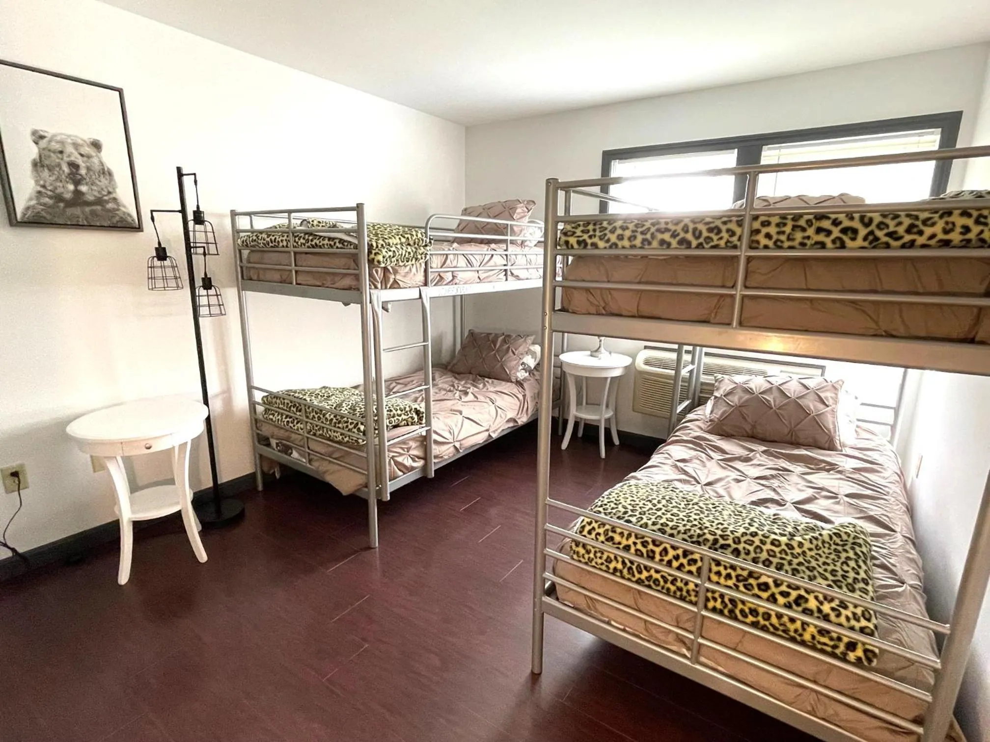 bunk bed, Bed in Gorgeous Ski On/Off 2 BR Sleeps 8 Jiminy-Must See Luxury