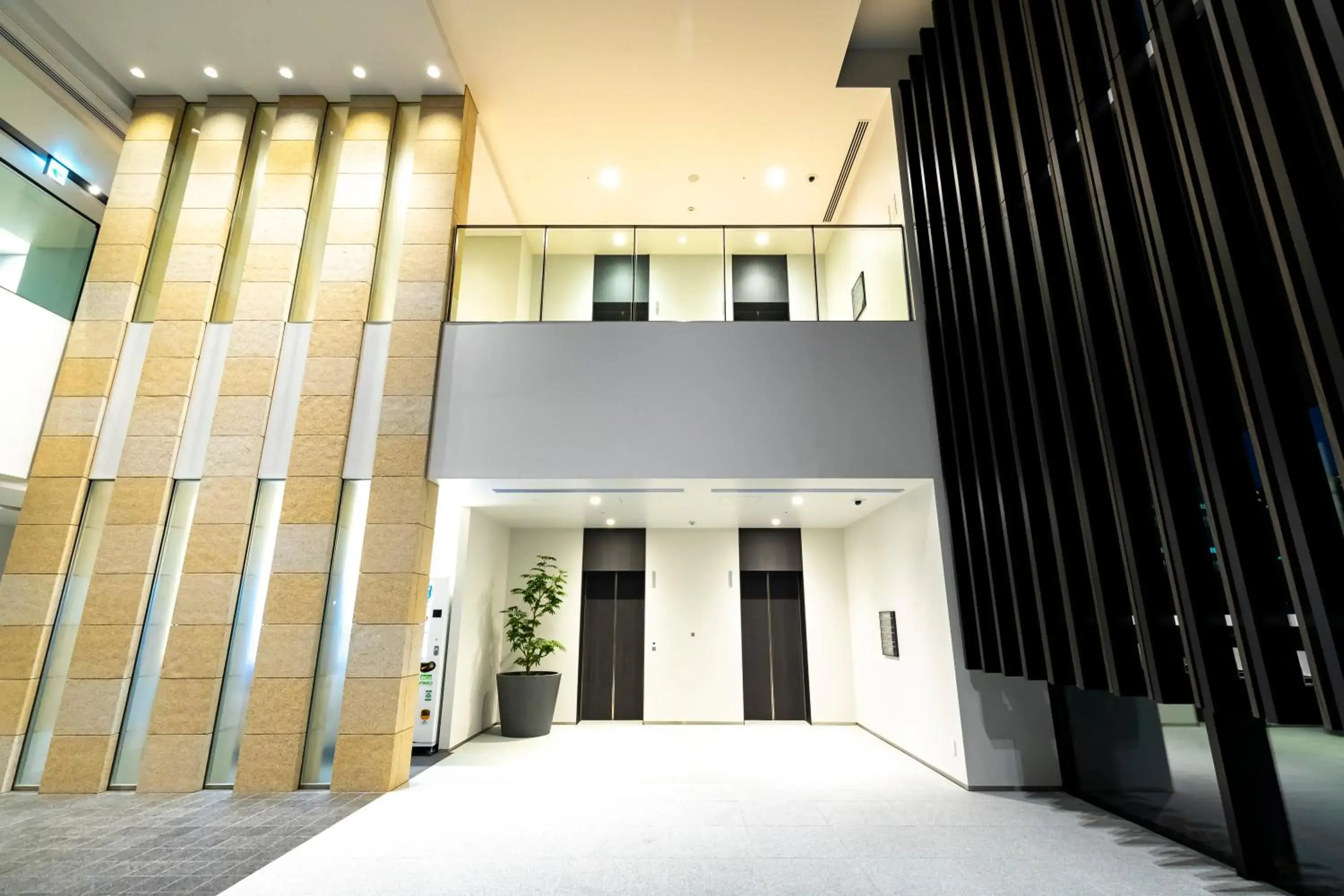 Facade/entrance in L stay & grow Minami Sunamachi Facade/entrance in L stay & grow Minami Sunamachi