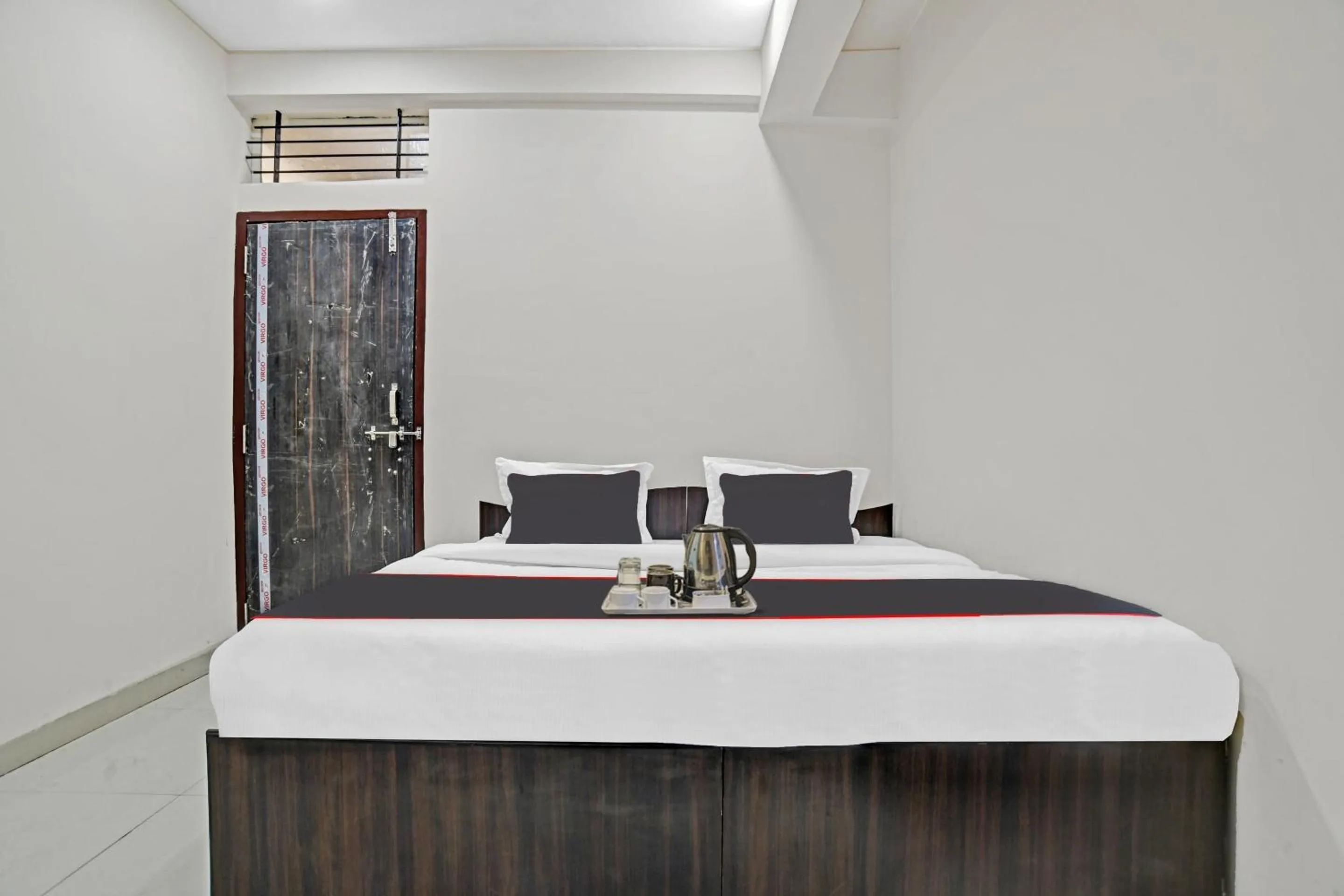 Bedroom, Bed in HOTEL DREAM PALACE