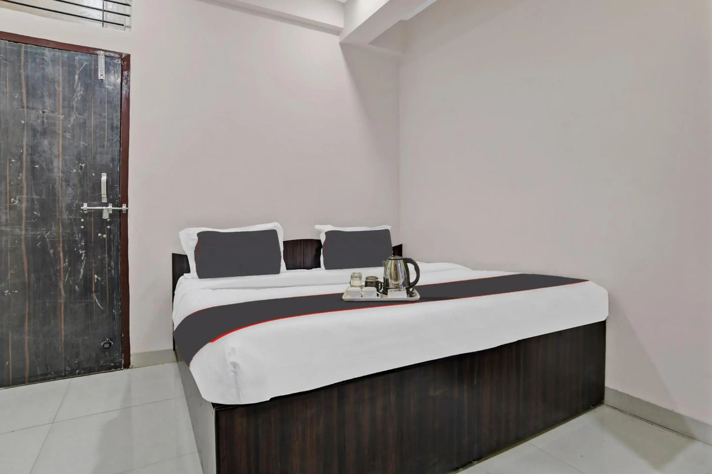 Bedroom, Bed in HOTEL DREAM PALACE Bedroom, Bed in HOTEL DREAM PALACE