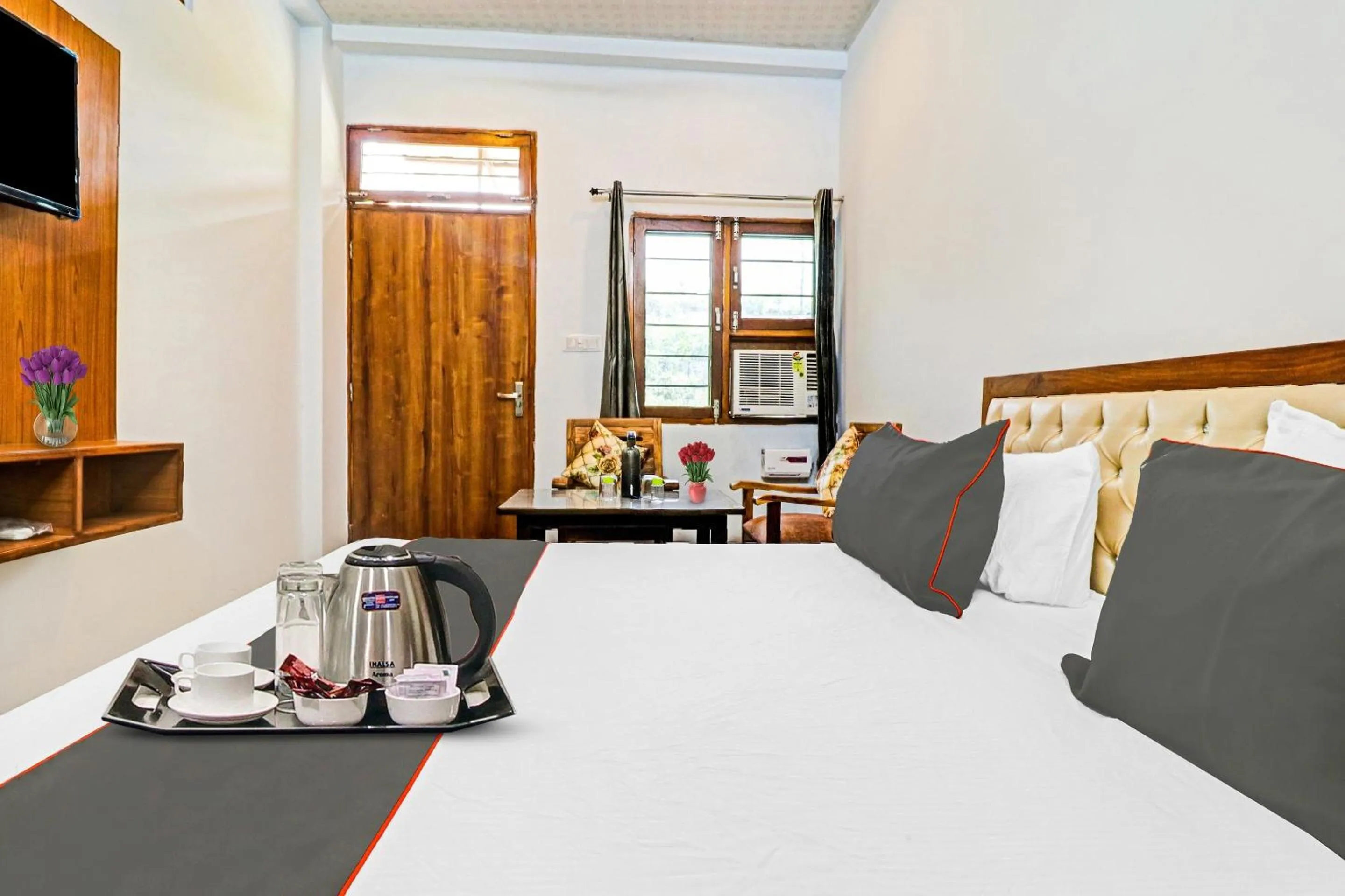 Bedroom in Collection O Studioz Om River Resort