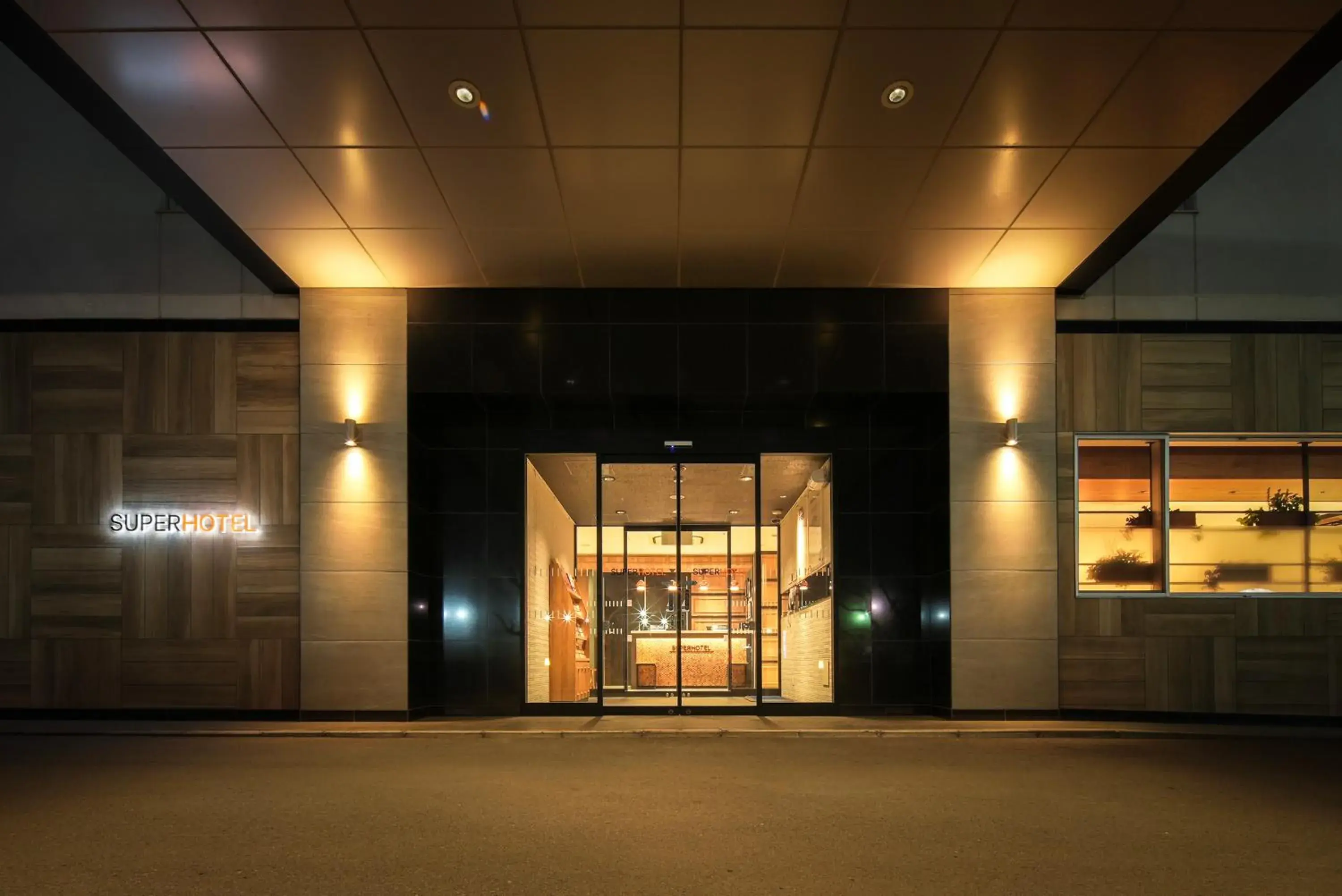 Facade/entrance in Super Hotel Shikoku-chuo Facade/entrance in Super Hotel Shikoku-chuo