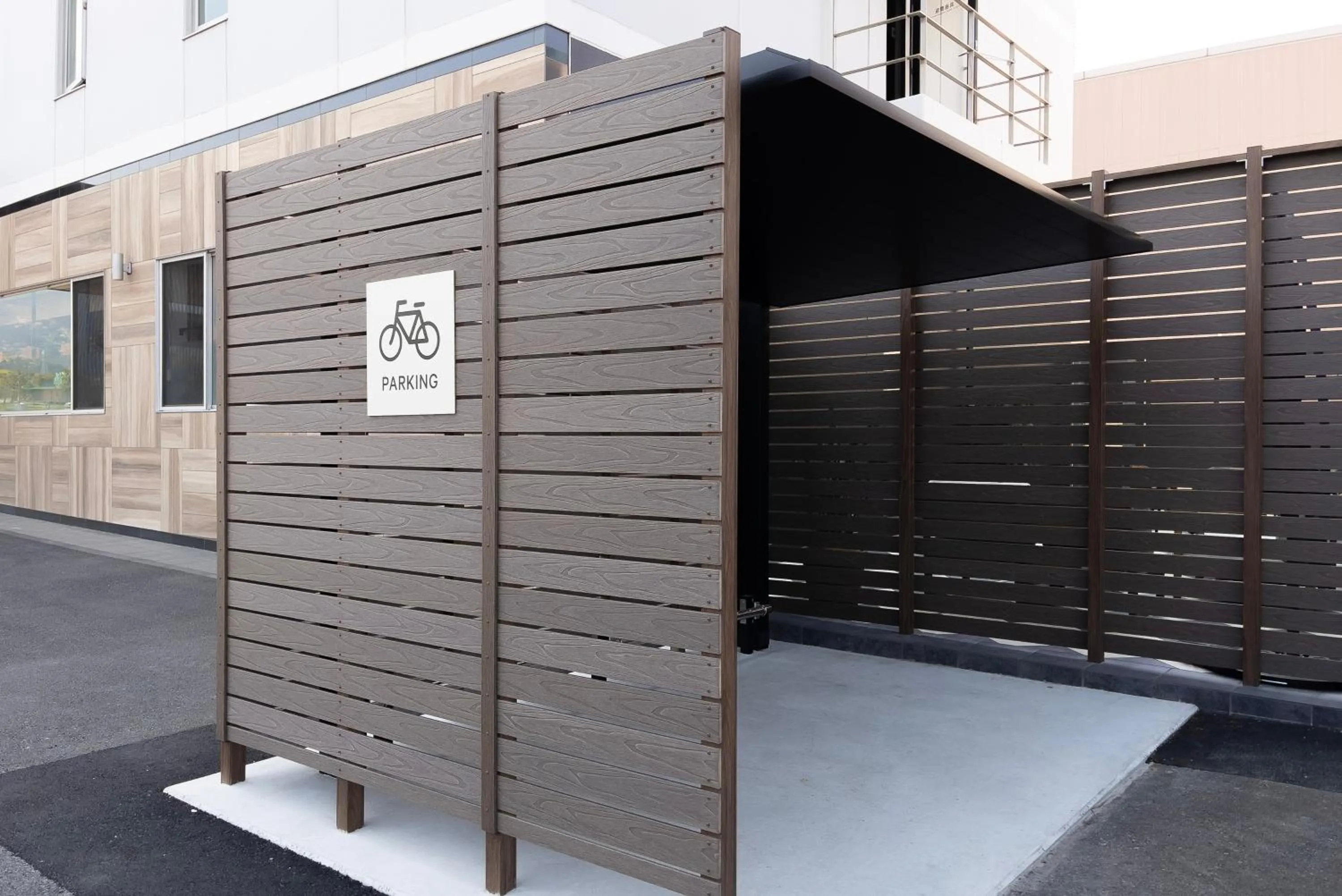 Parking in Super Hotel Shikoku-chuo