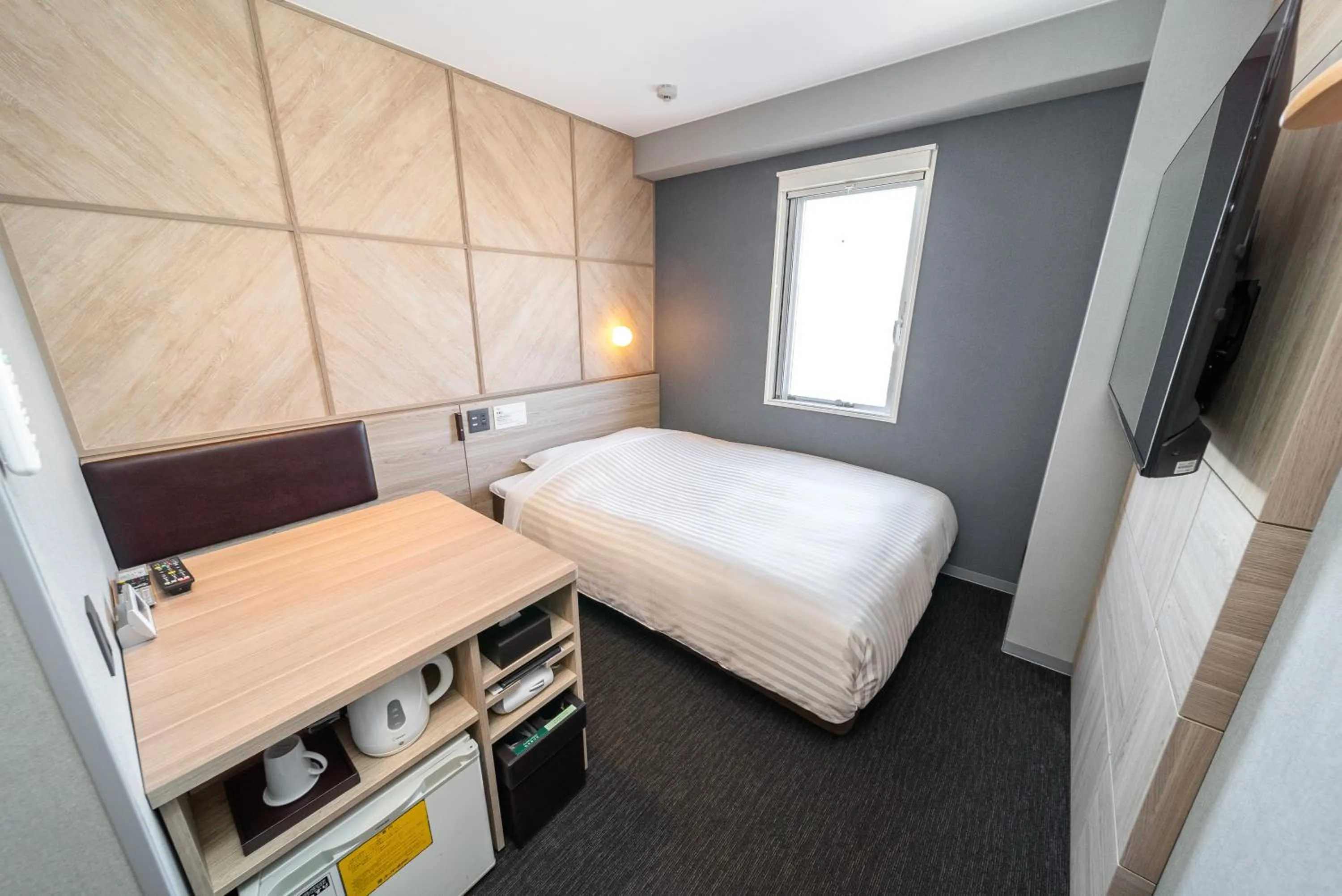 TV and multimedia, Bed in Super Hotel Shikoku-chuo