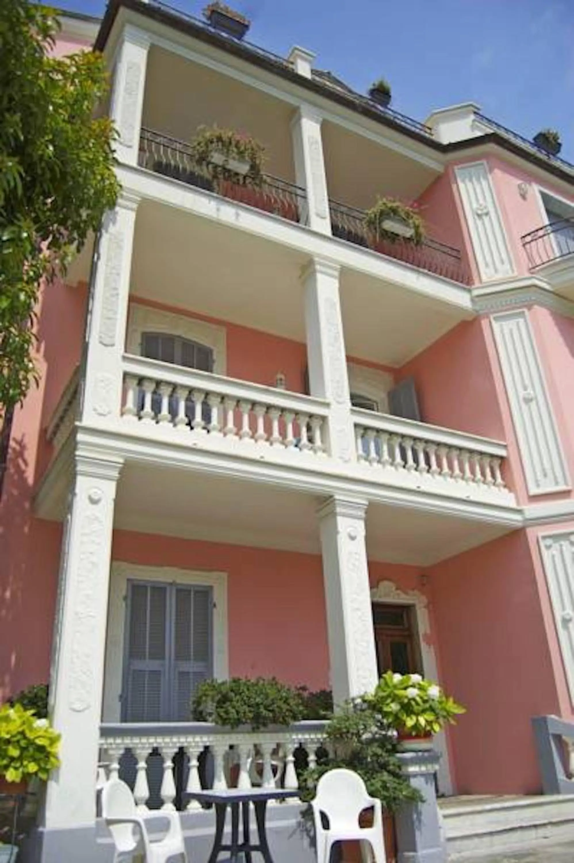 Property building in Hotel Aida