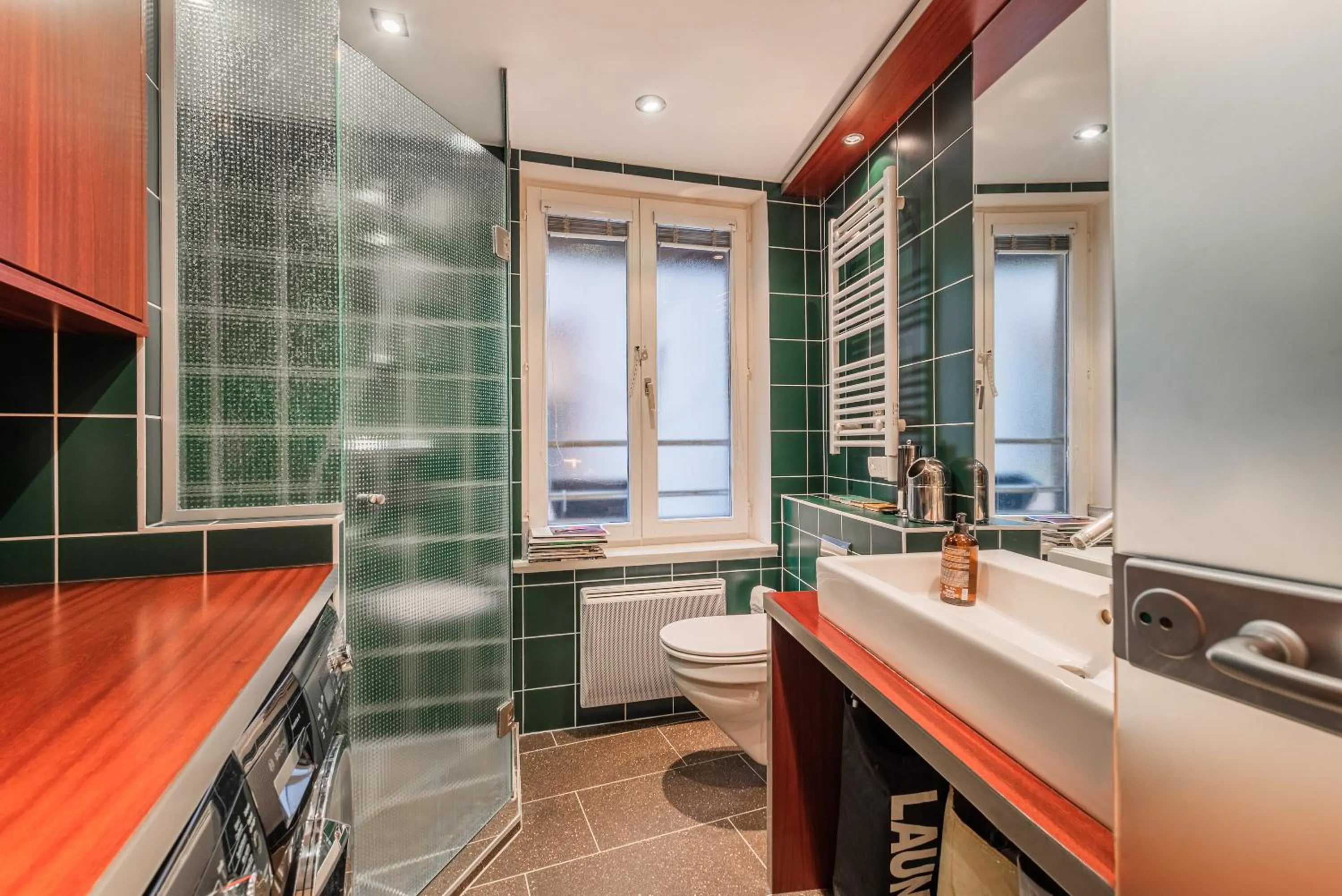 Bathroom in L'Atelier du Photographe - Free Parking - Hypercentre