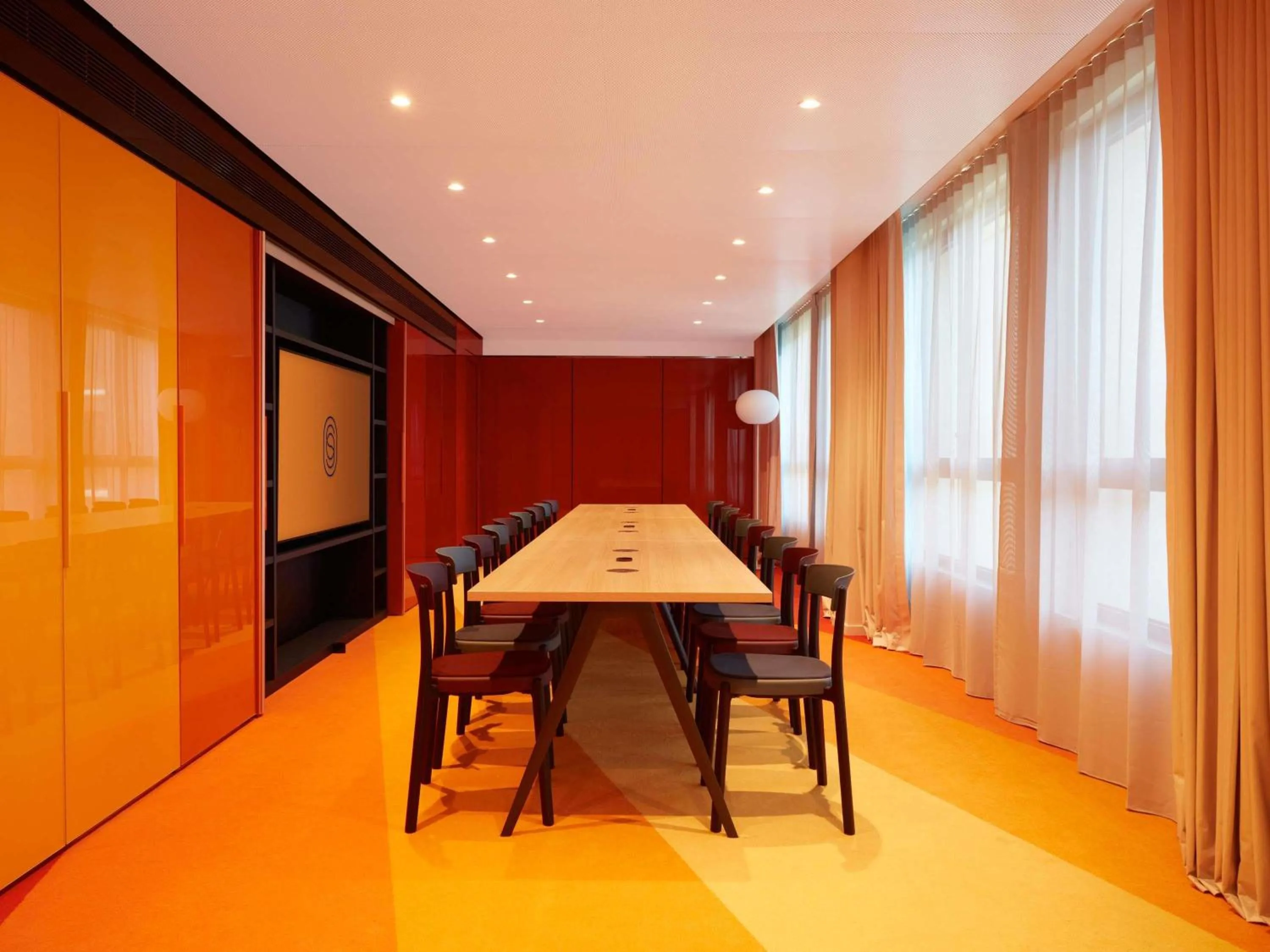 Meeting/conference room in SO/ Paris Hotel