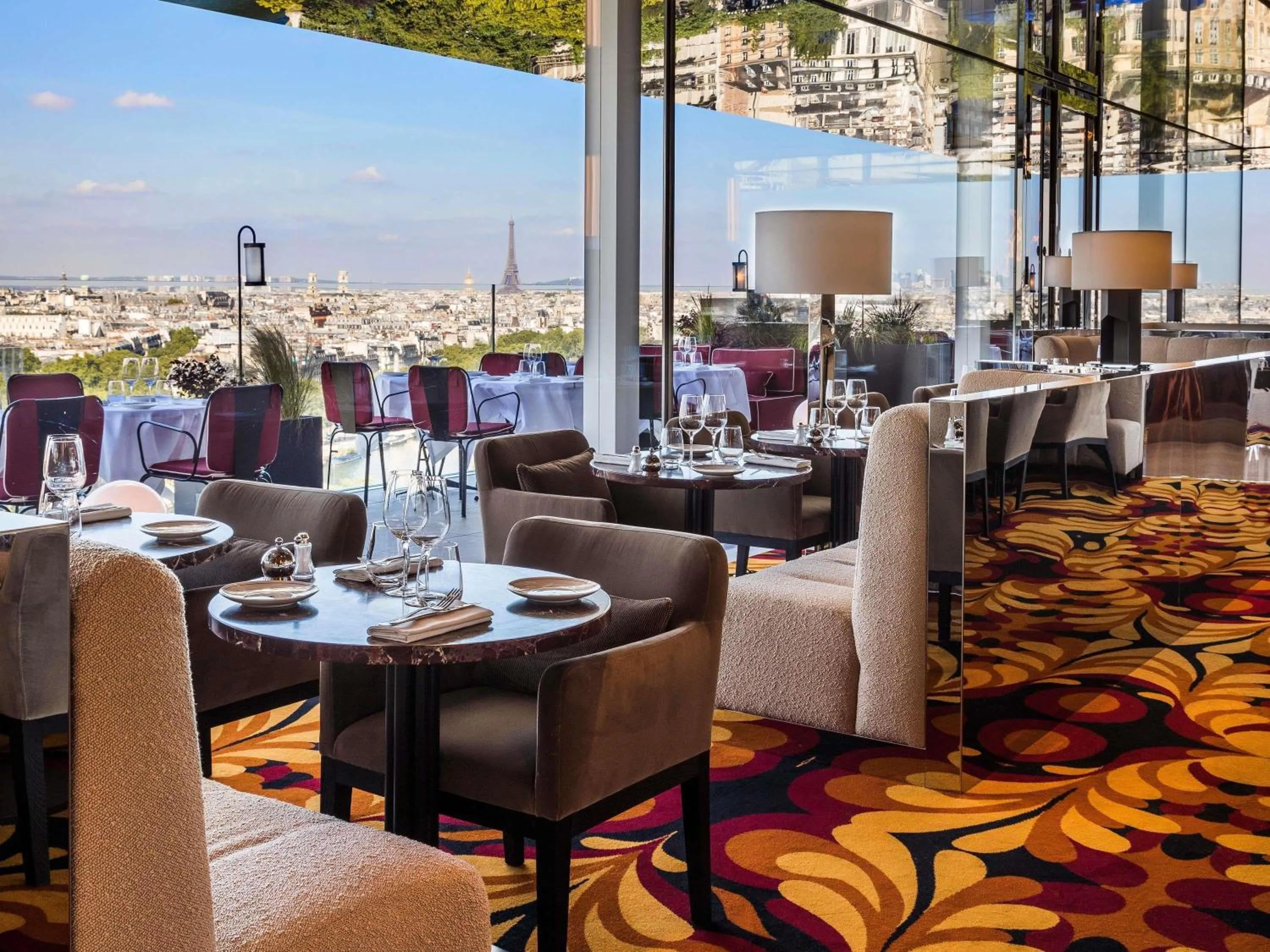 Breakfast in SO/ Paris Hotel