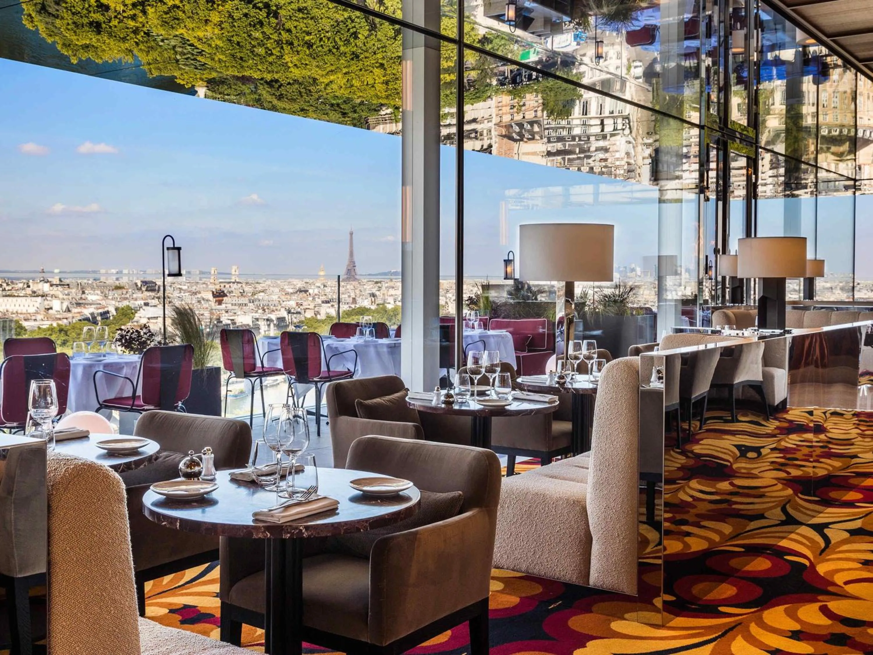 Restaurant/places to eat in SO/ Paris Hotel