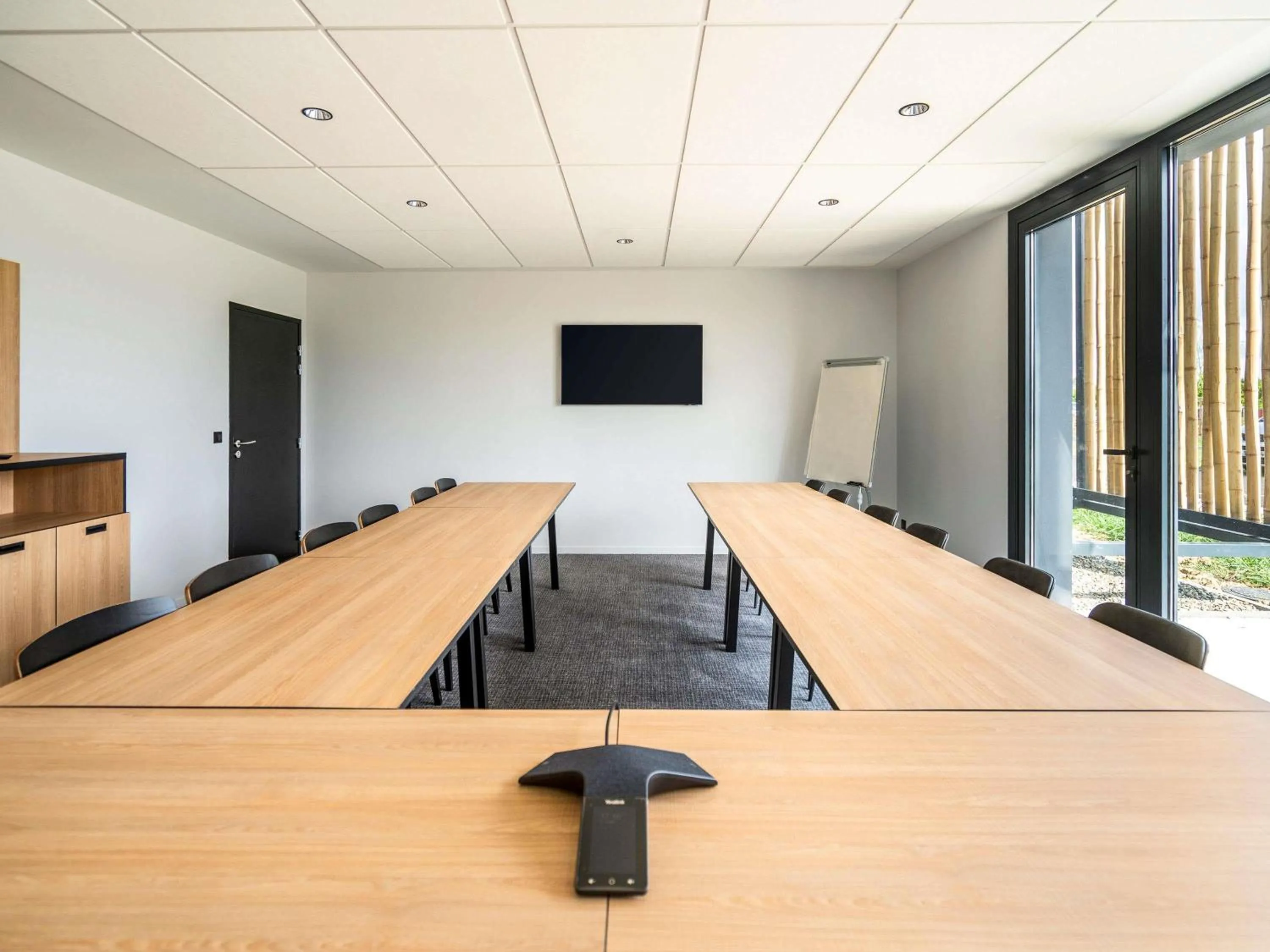 Meeting/conference room in Greet Hôtel Orthez Bearn