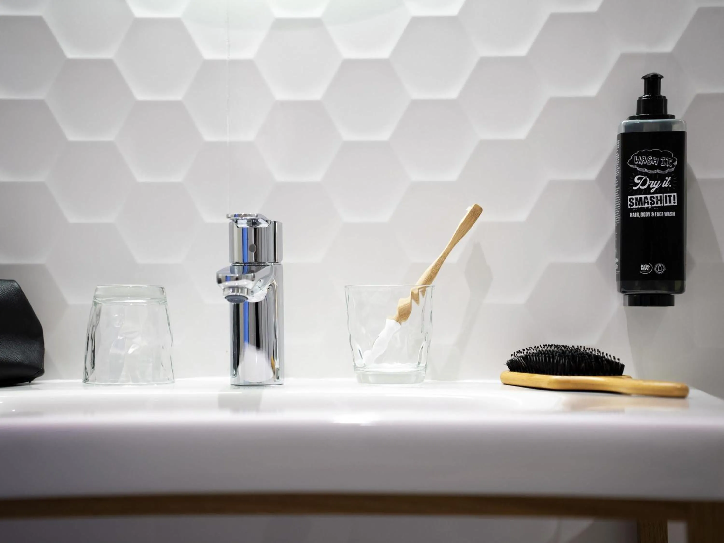 Bedroom in Ibis Styles Le Touquet