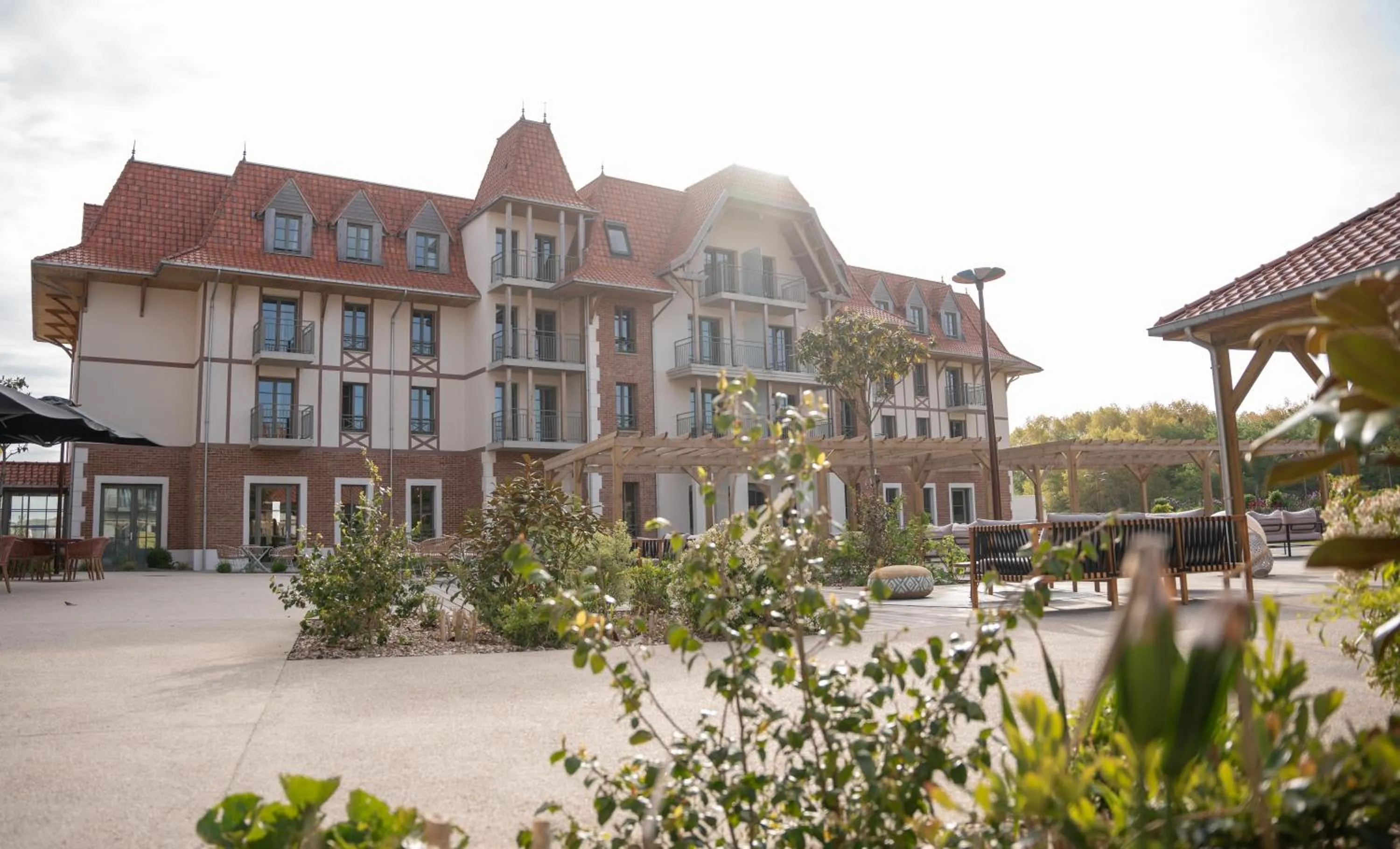 Property building in Ibis Styles Le Touquet