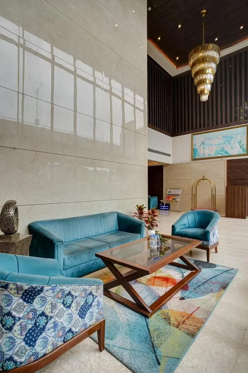 Lobby or reception in SANDOZ Pribson Hotel near Golden Temple