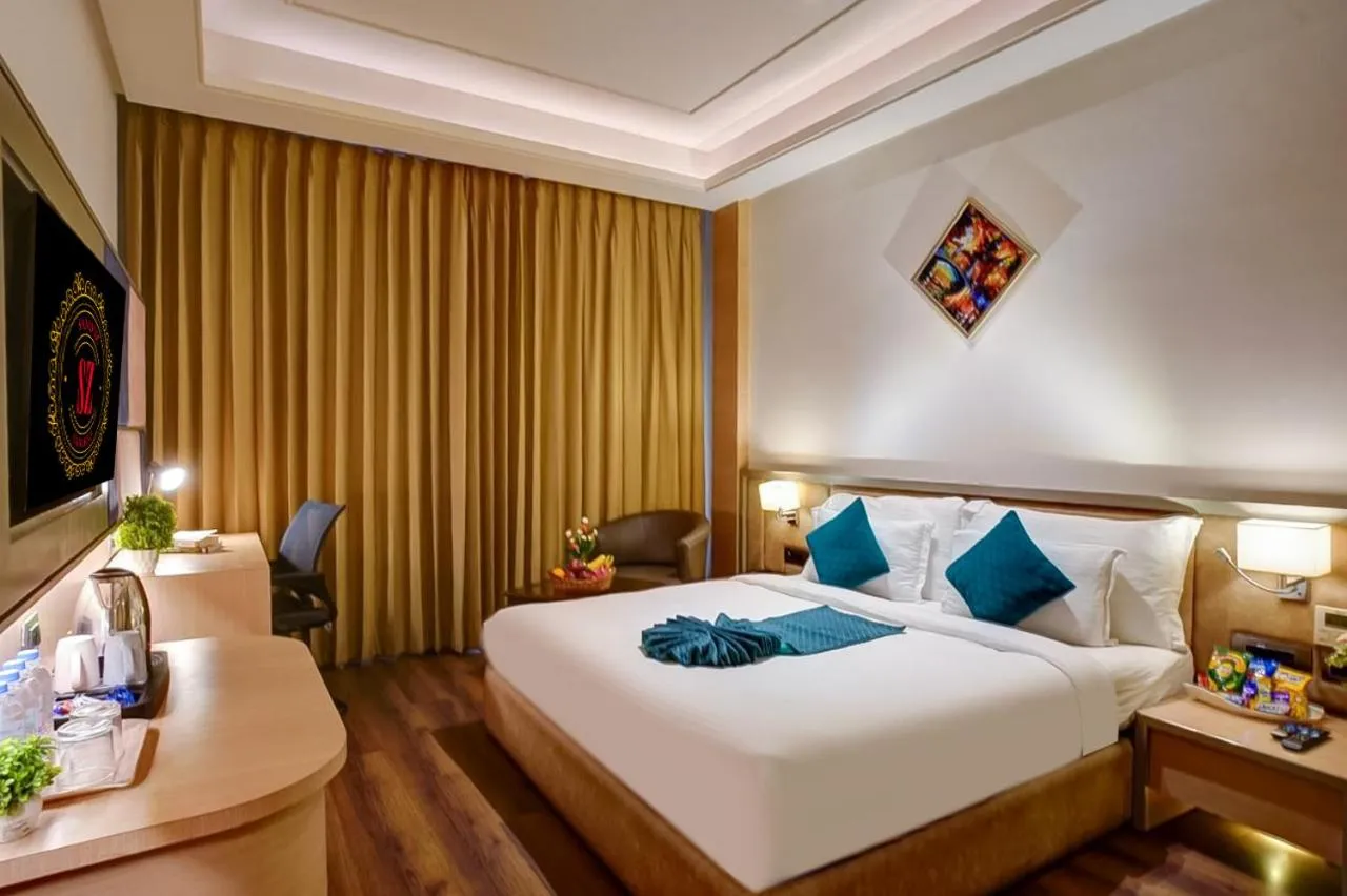 Bedroom, Bed in SANDOZ Pribson Hotel near Golden Temple