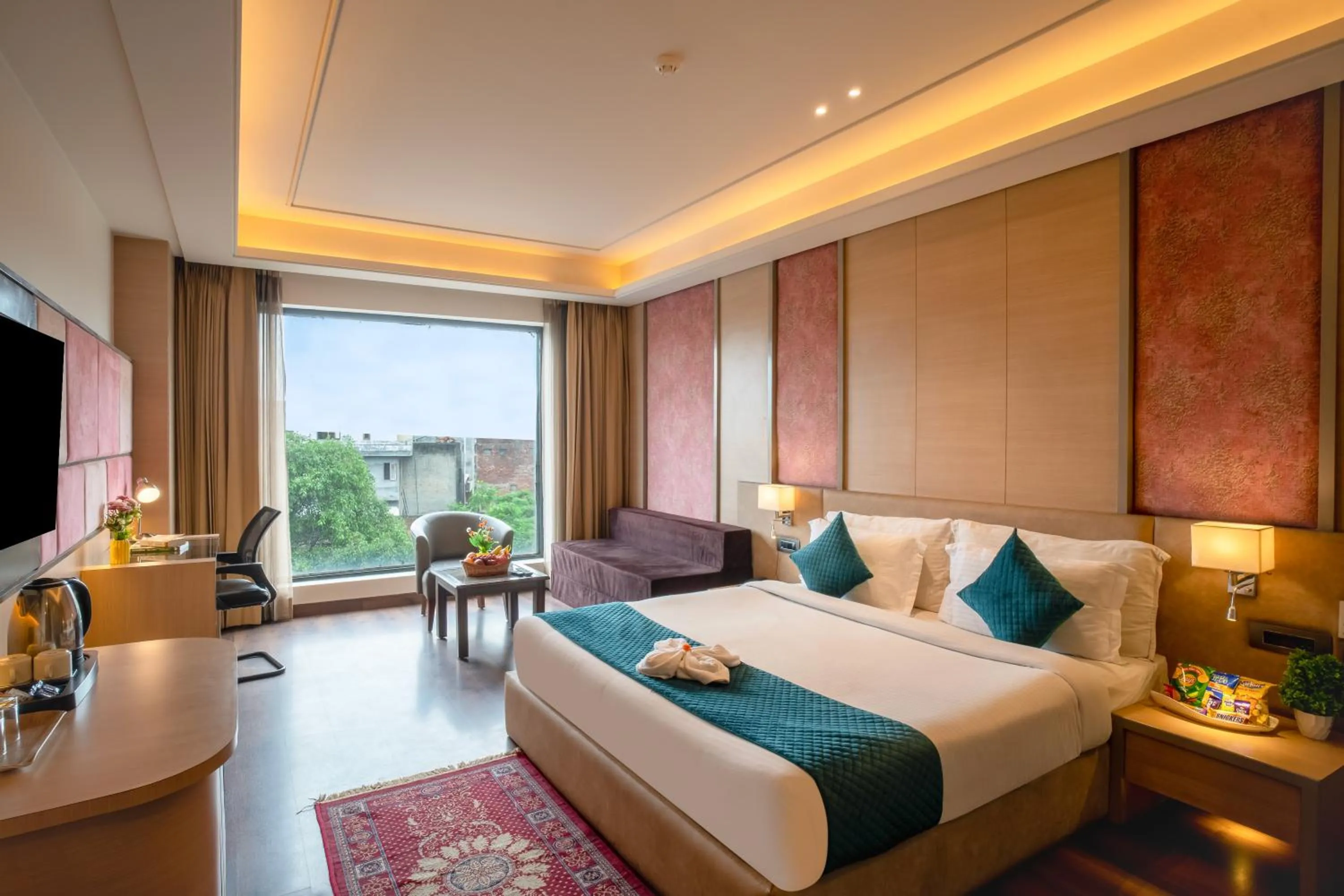 Bedroom, Bed in SANDOZ Pribson Hotel near Golden Temple