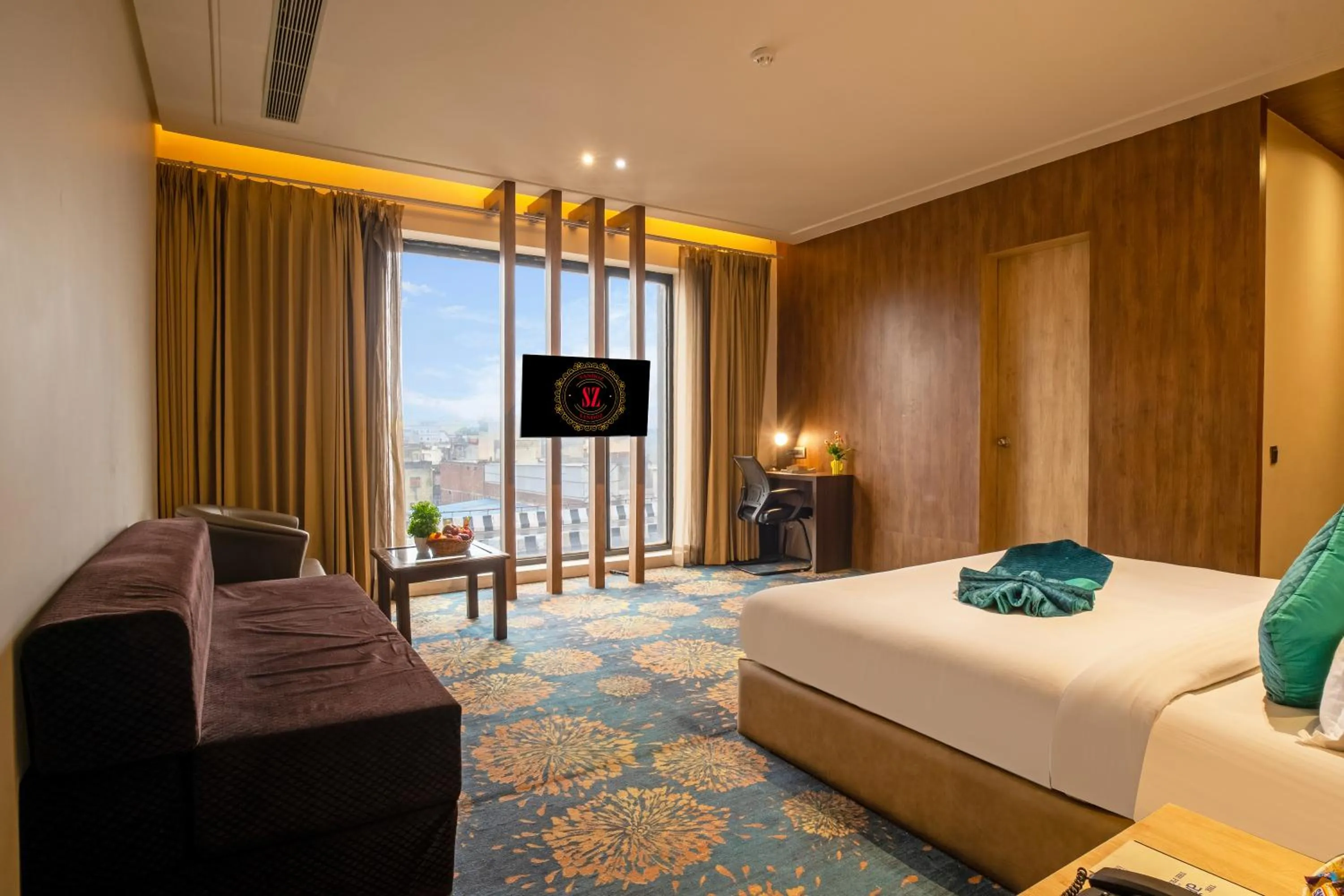 Bedroom, Bed in SANDOZ Pribson Hotel near Golden Temple