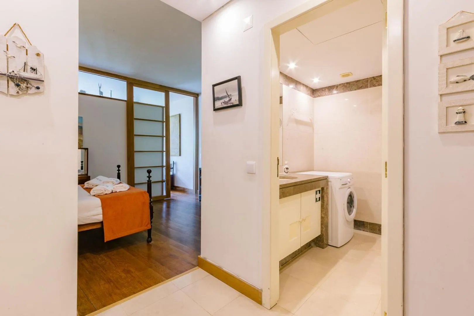 Toilet in Rent4Rest Estoril Beachfront Apartments