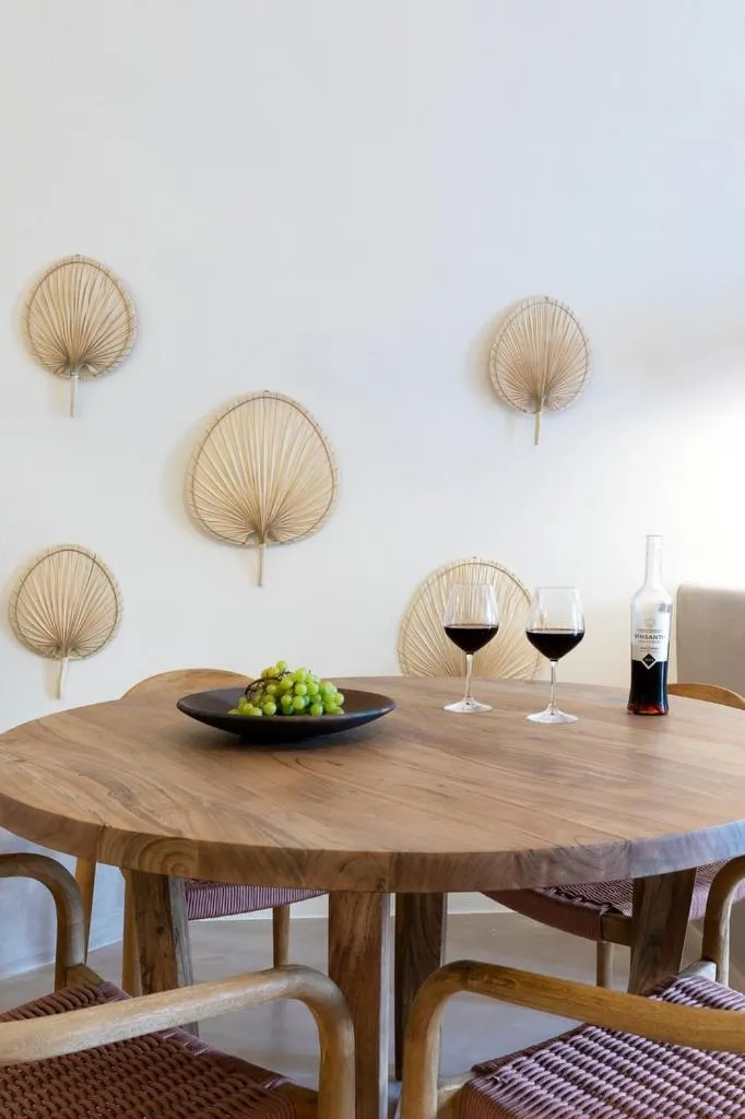 Acave Santorini Suites