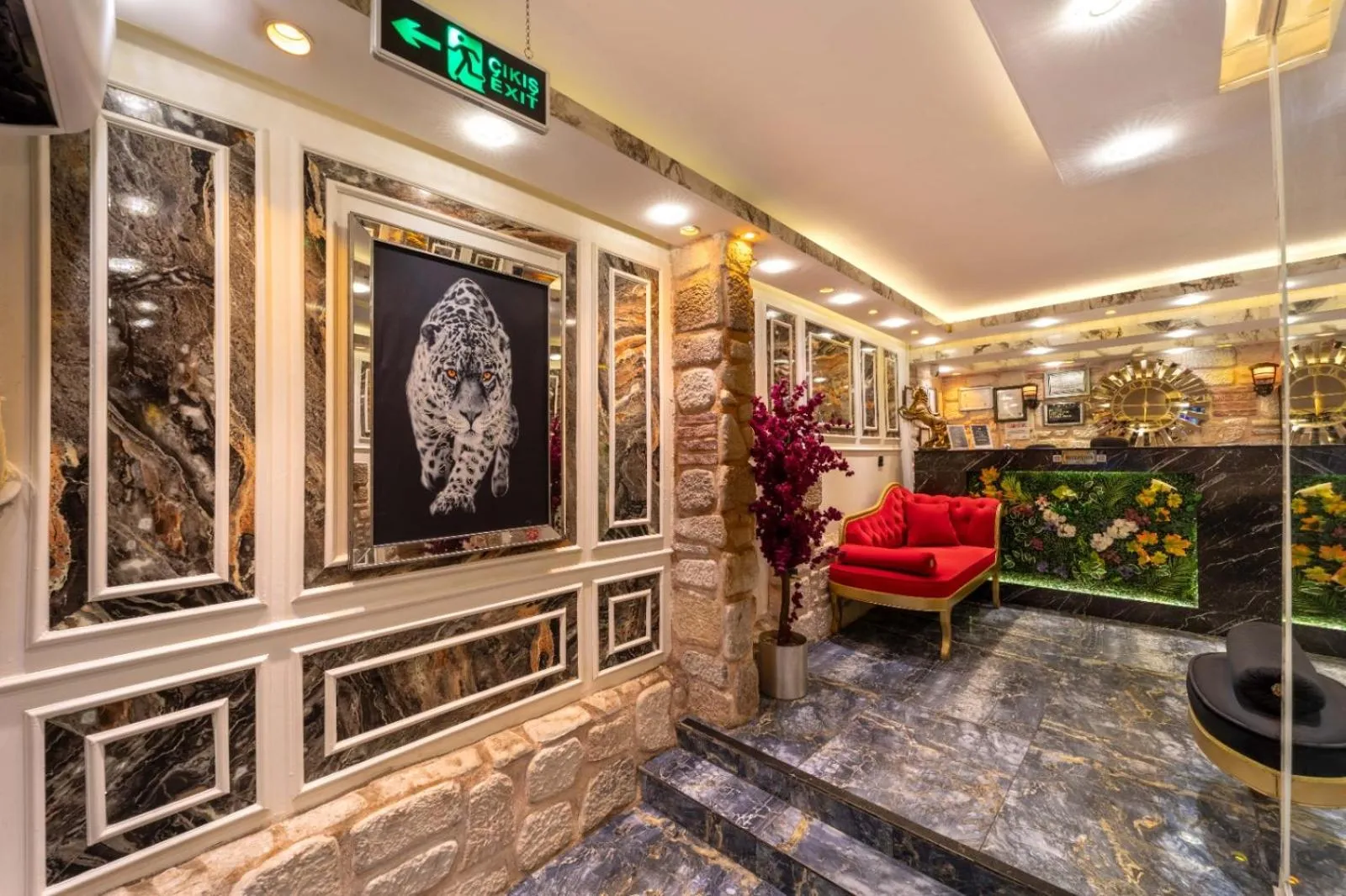 Seating area in REN PLUS SUITES