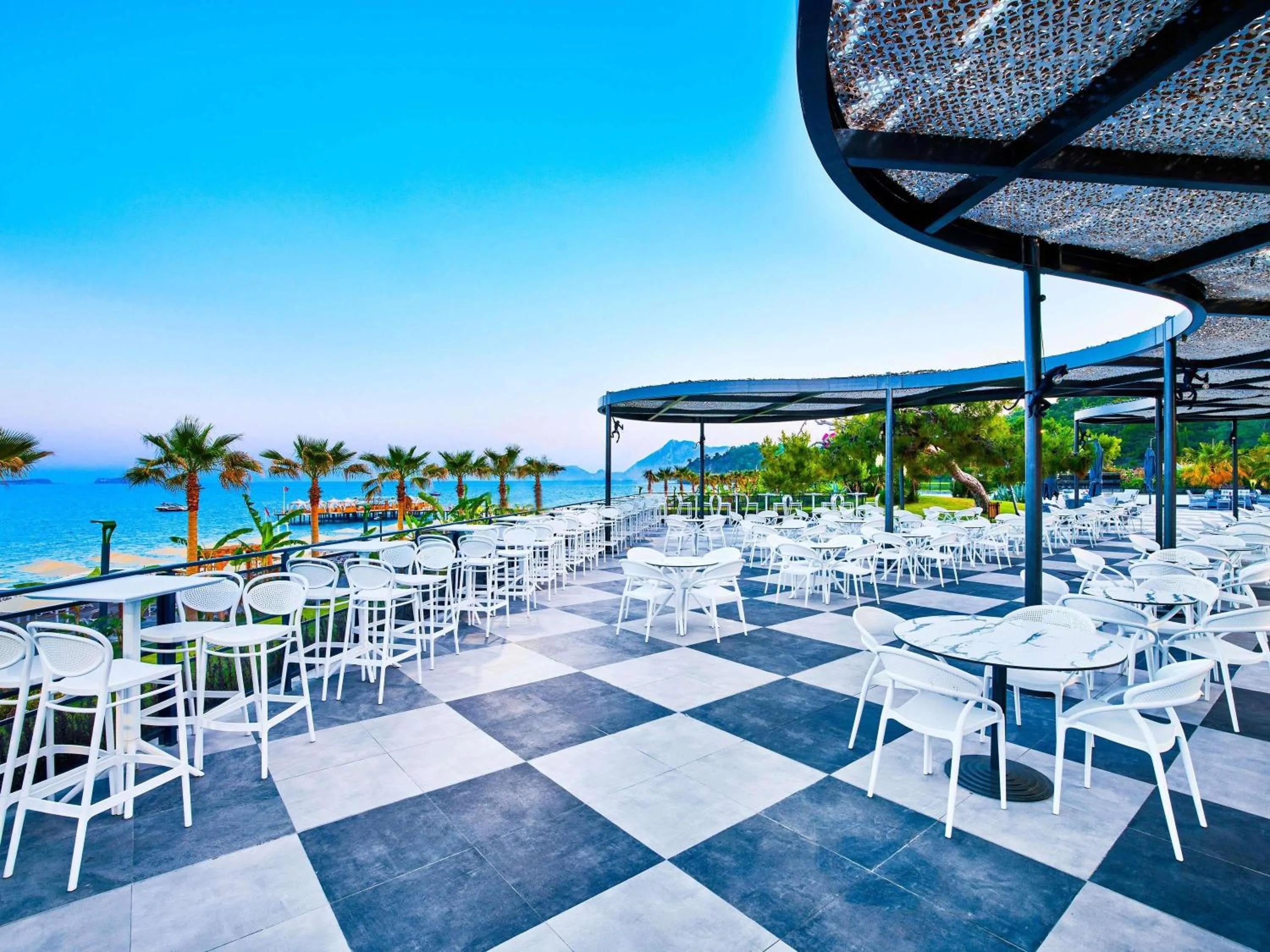 Lounge or bar in Mövenpick Resort Antalya Tekirova - Ultra All Inclusive