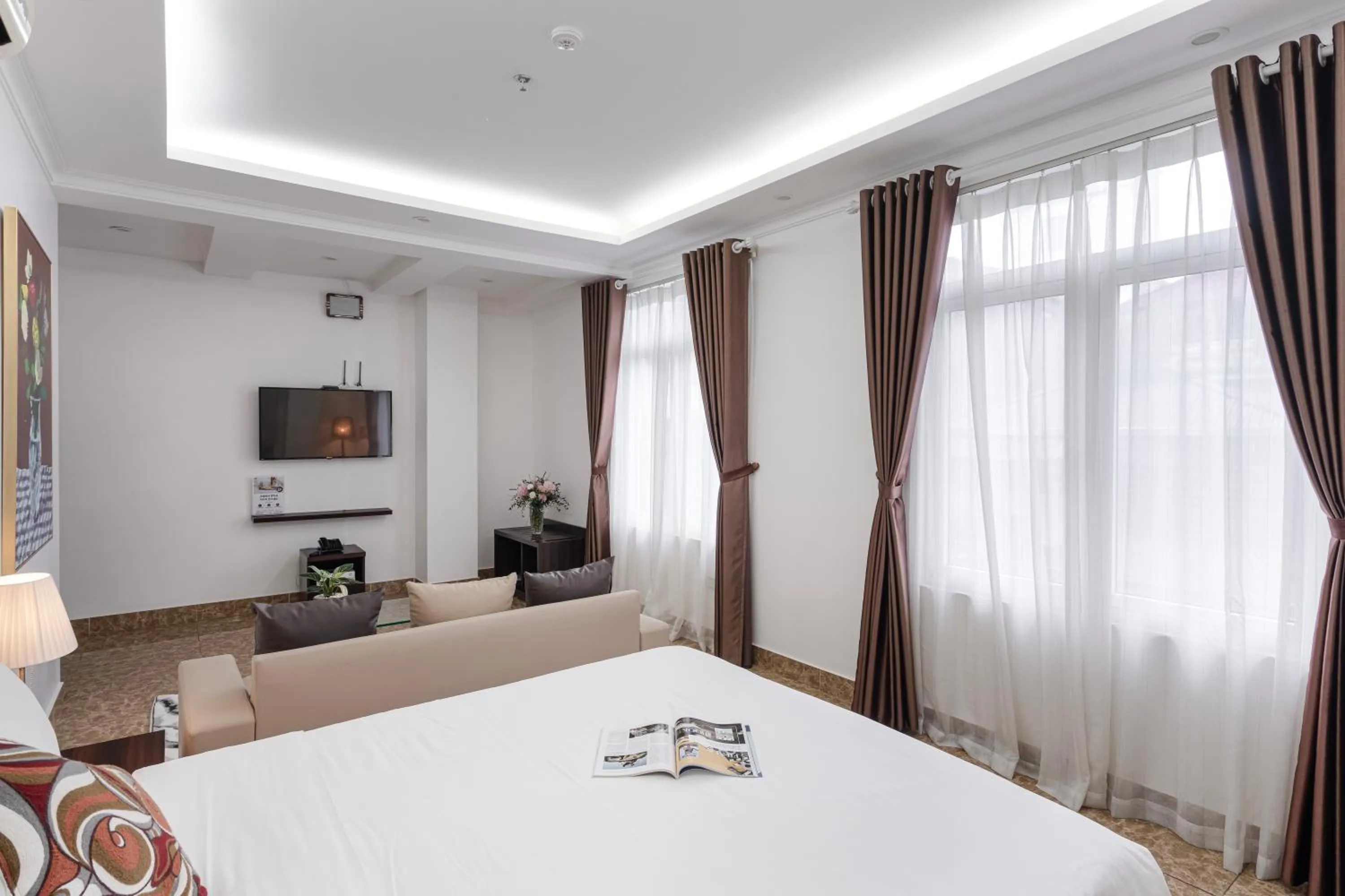 Bedroom, Bed in 그레이스 호텔 Grace Hotel & Residence