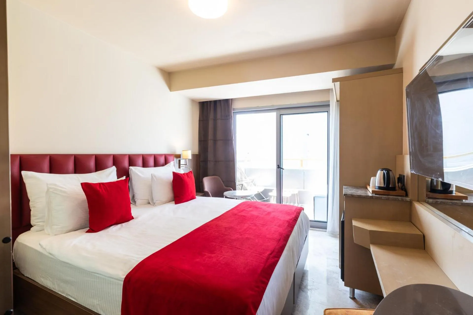 Photo of the whole room, Bed in Ramada By Wyndham Istanbul Pera Taksim