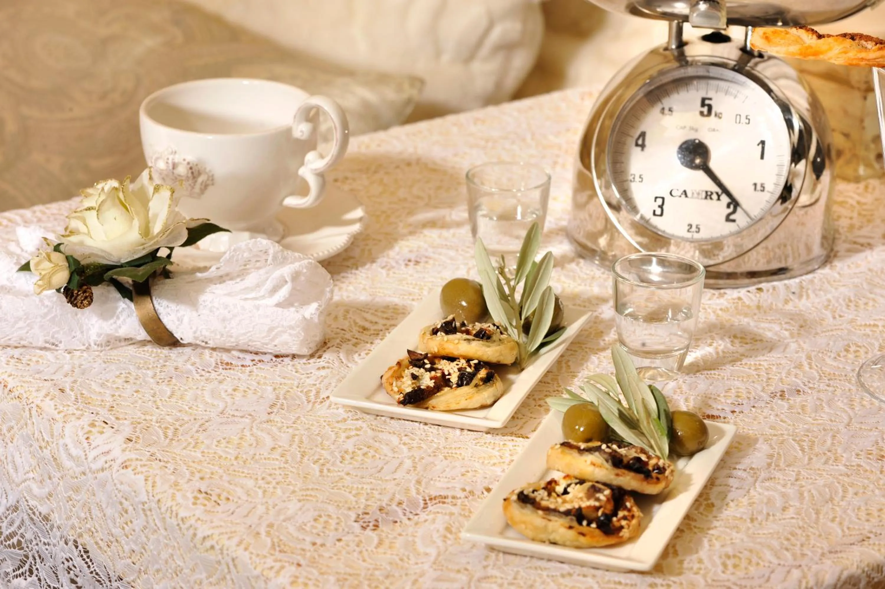 Food and drinks in Piazza Del Sol