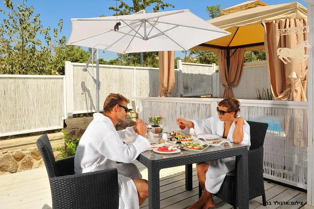 People in Piazza Del Sol