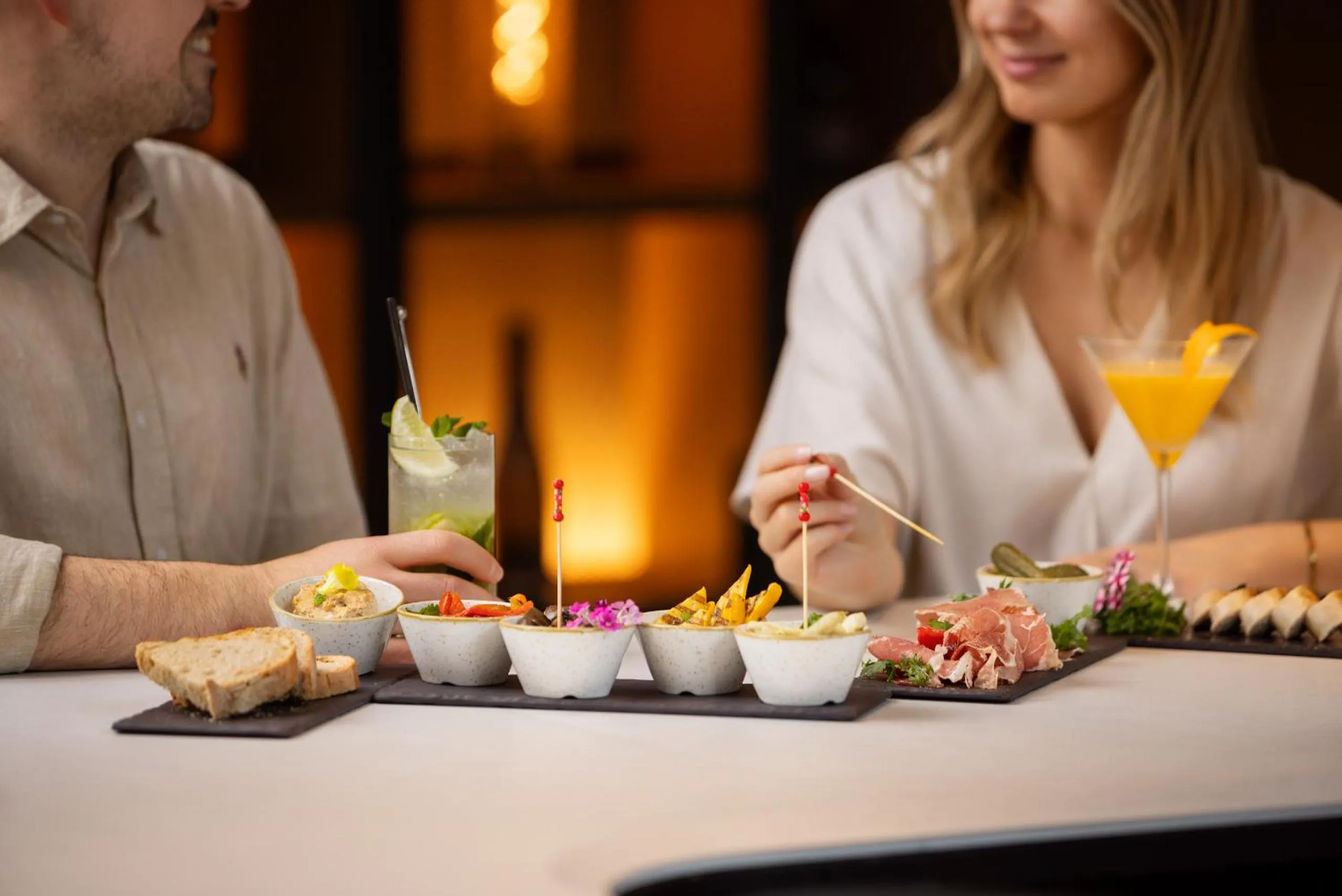 Lounge or bar in LOISIUM Wine & Spa Hotel Champagne