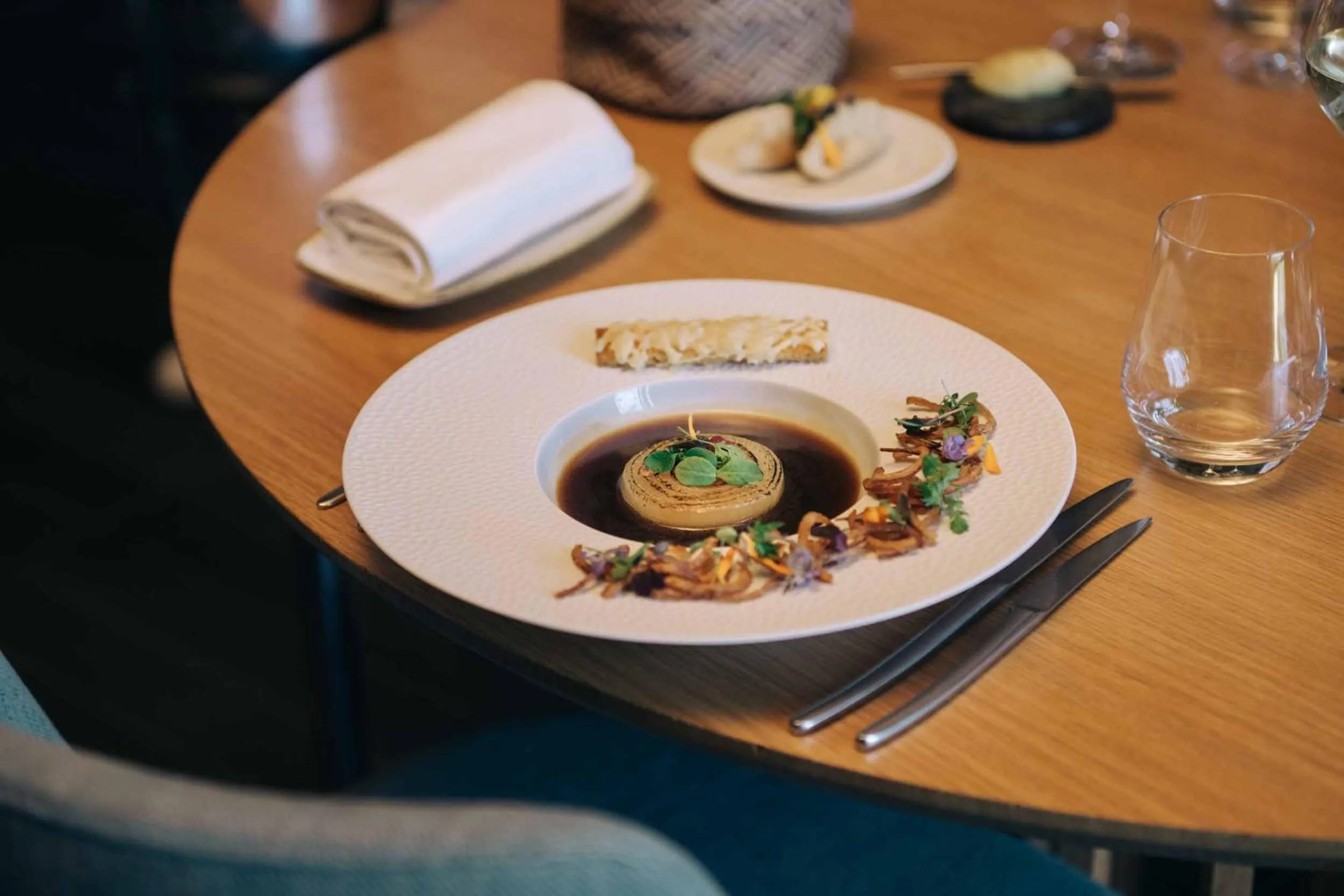 Restaurant/places to eat in LOISIUM Wine & Spa Hotel Champagne