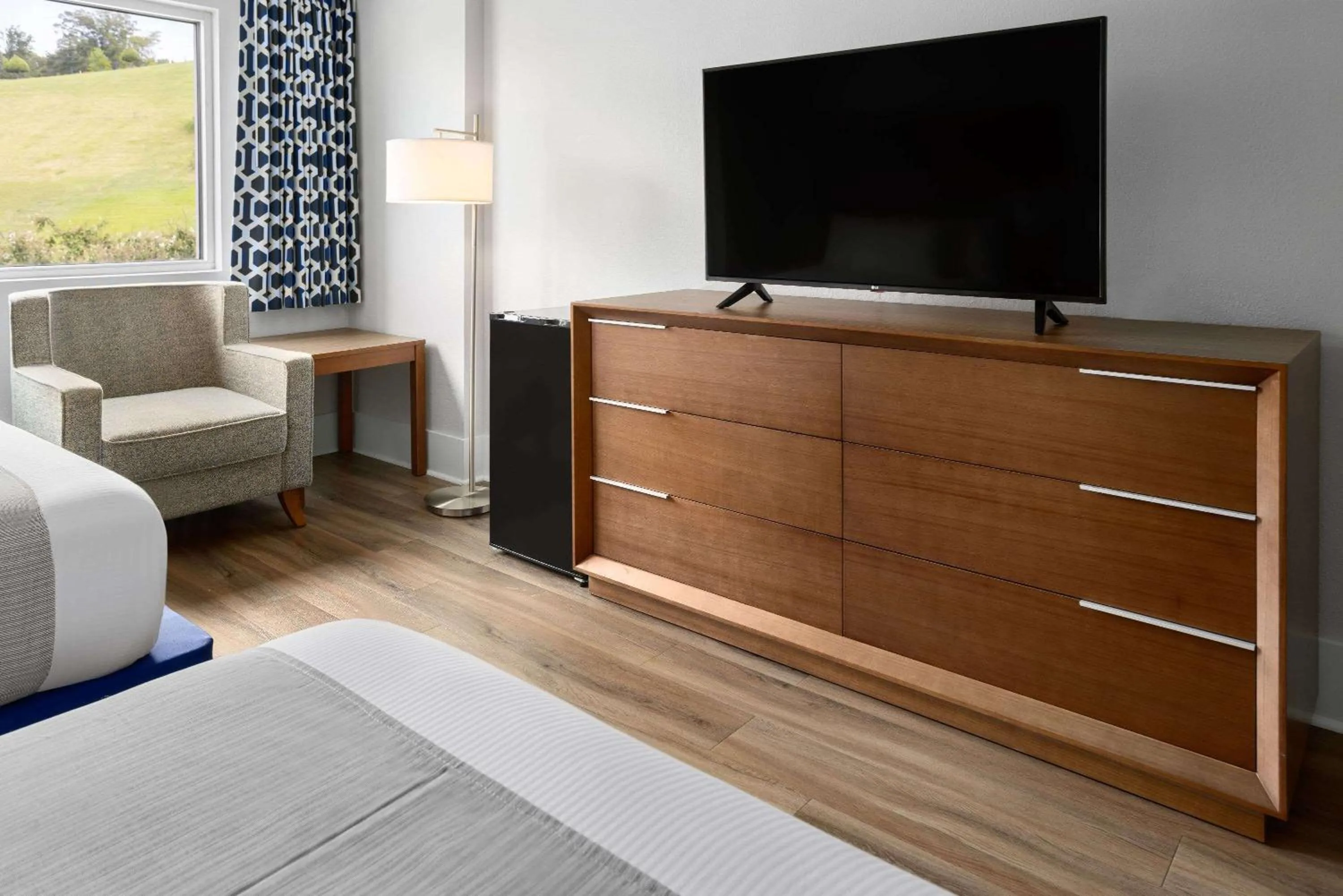 Photo of the whole room, Bed in WaterView Casino & Hotel, Trademark Collection by Wyndham