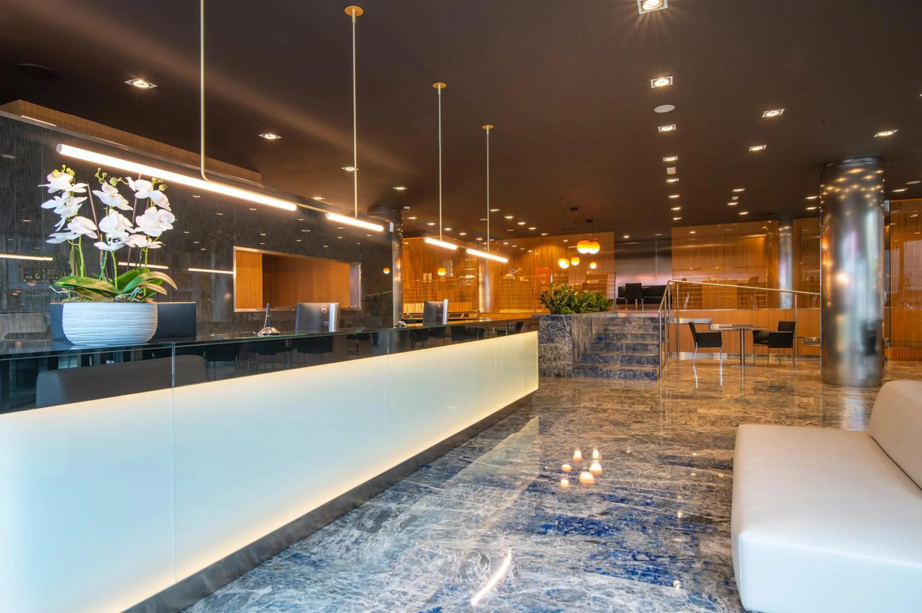 Lobby or reception in Hotel Starc by Pierre & Vacances Premium