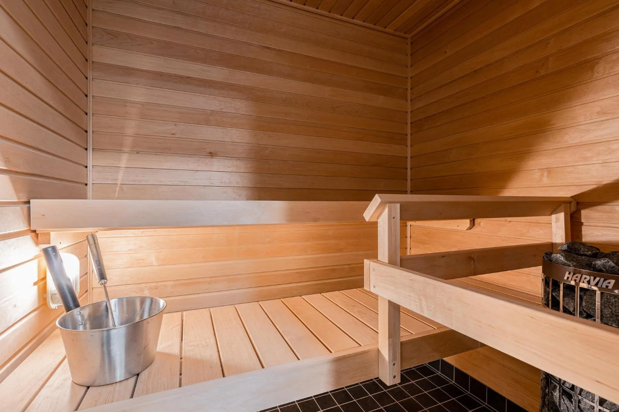 Stunning Views 2BR with Sauna - Nokia Arena
