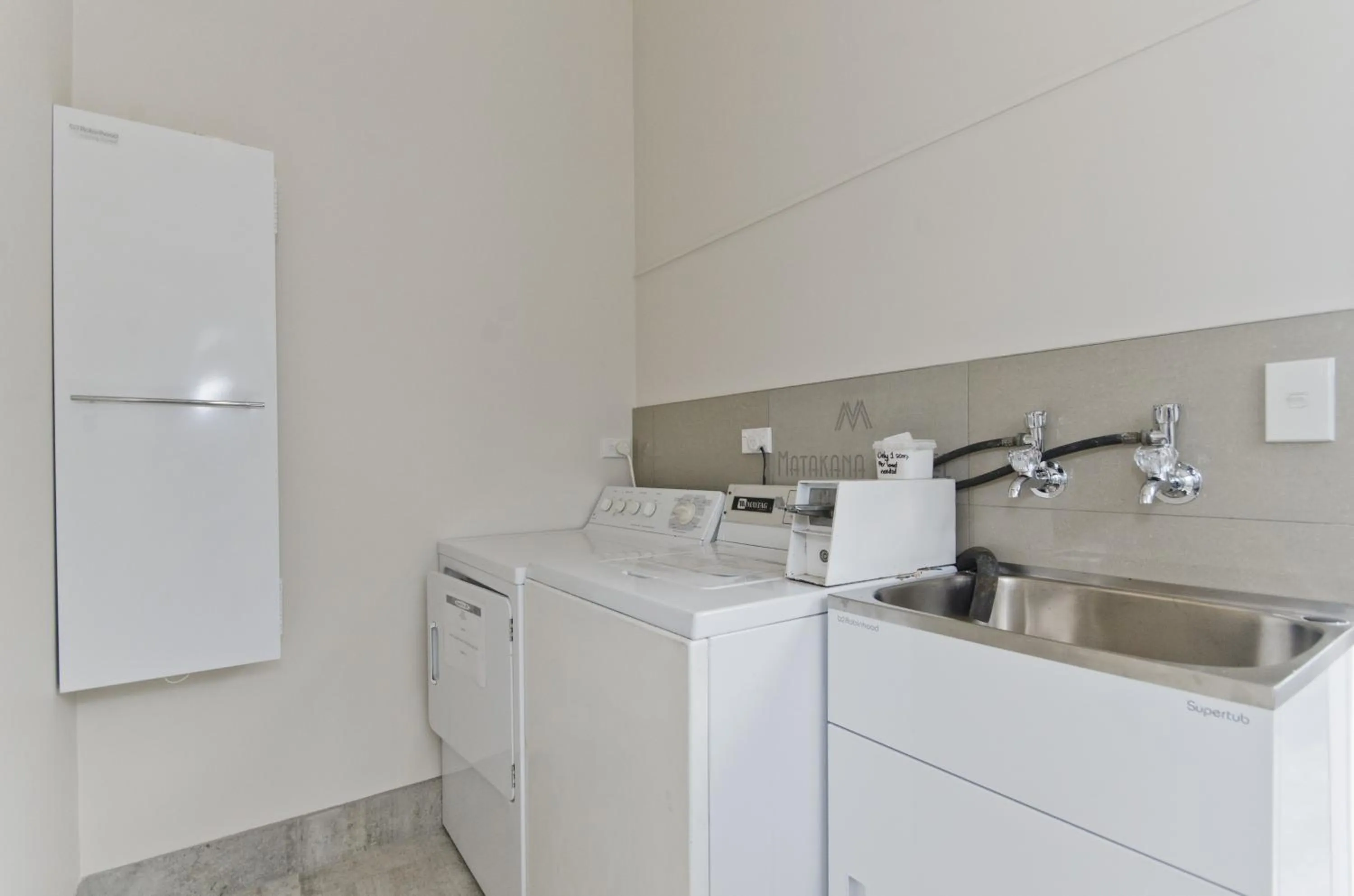 Area and facilities in Matakana Motel