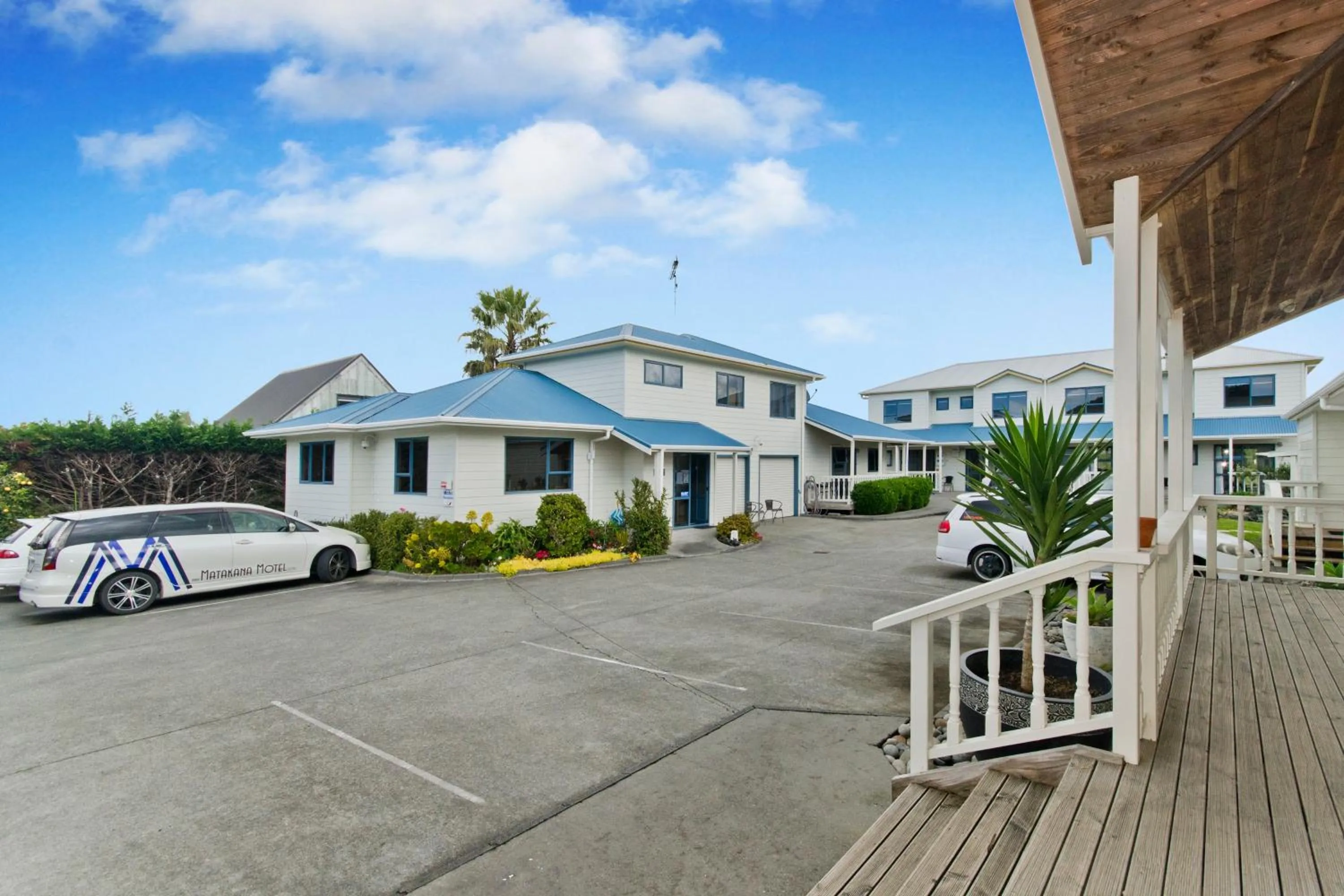 Property building in Matakana Motel