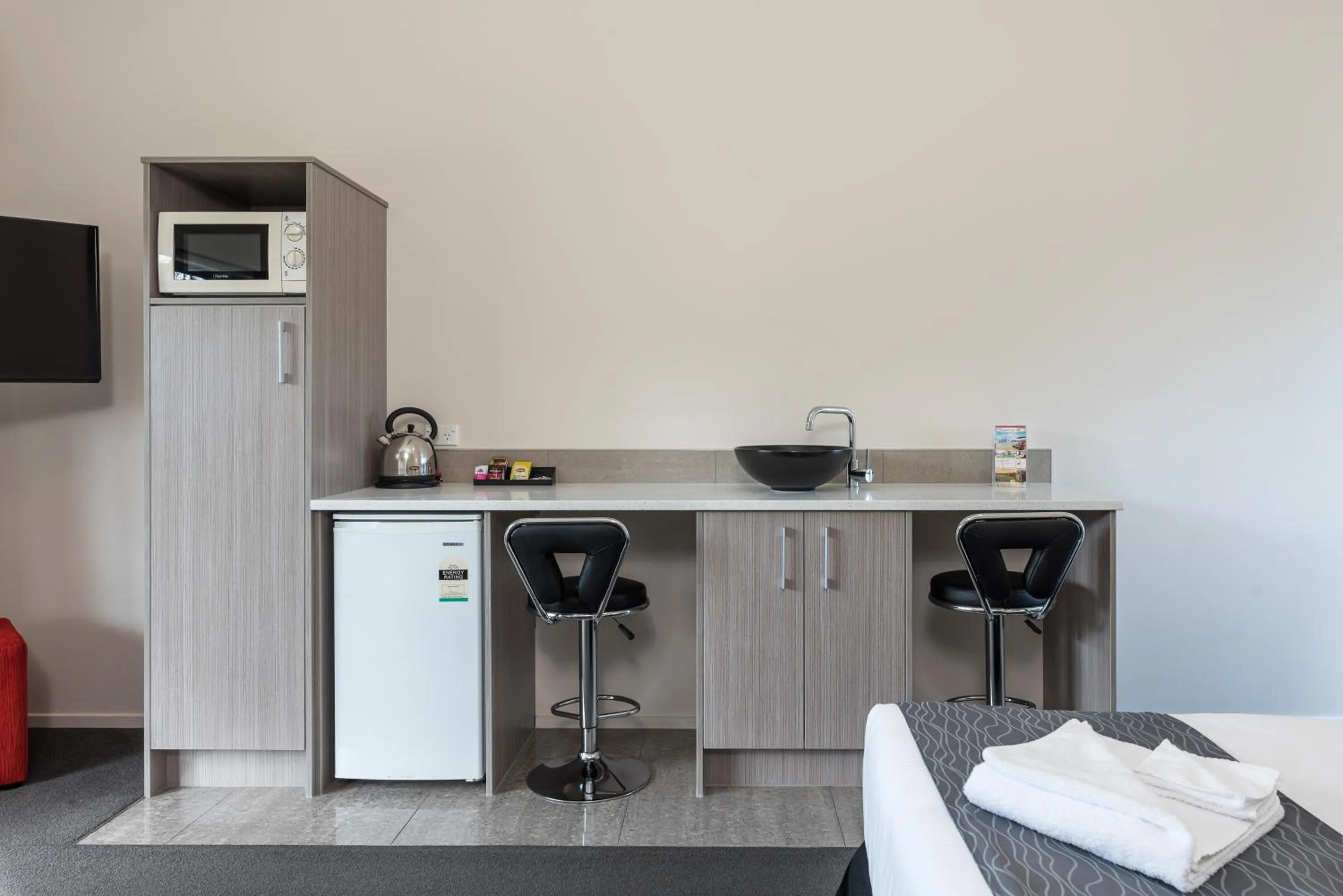 Bedroom in Matakana Motel