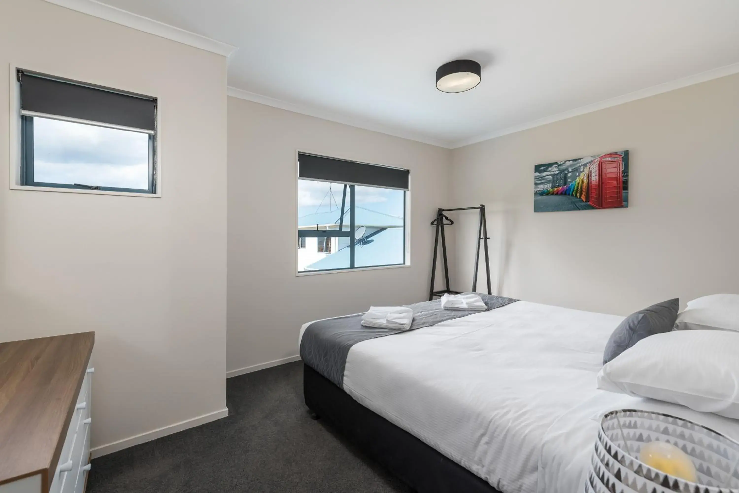 Two story 2Bed unit 3Beds M in Matakana Motel Two story 2Bed unit 3Beds M in Matakana Motel