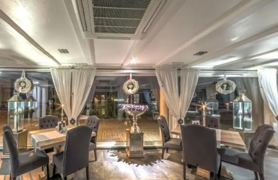 Restaurant/places to eat in Zajazd Plan