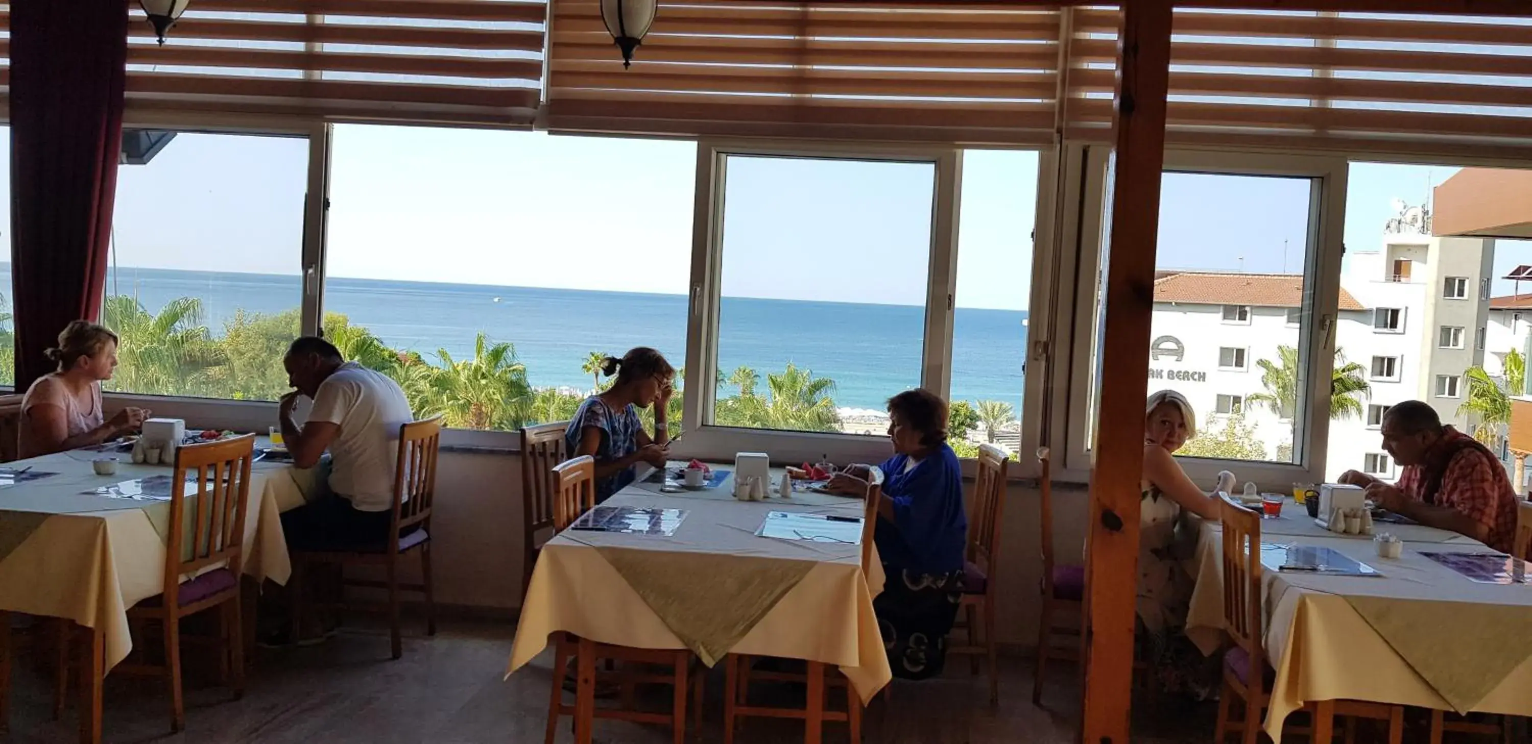 Restaurant/places to eat in Miray Hotel Kleopatra Restaurant/places to eat in Miray Hotel Kleopatra