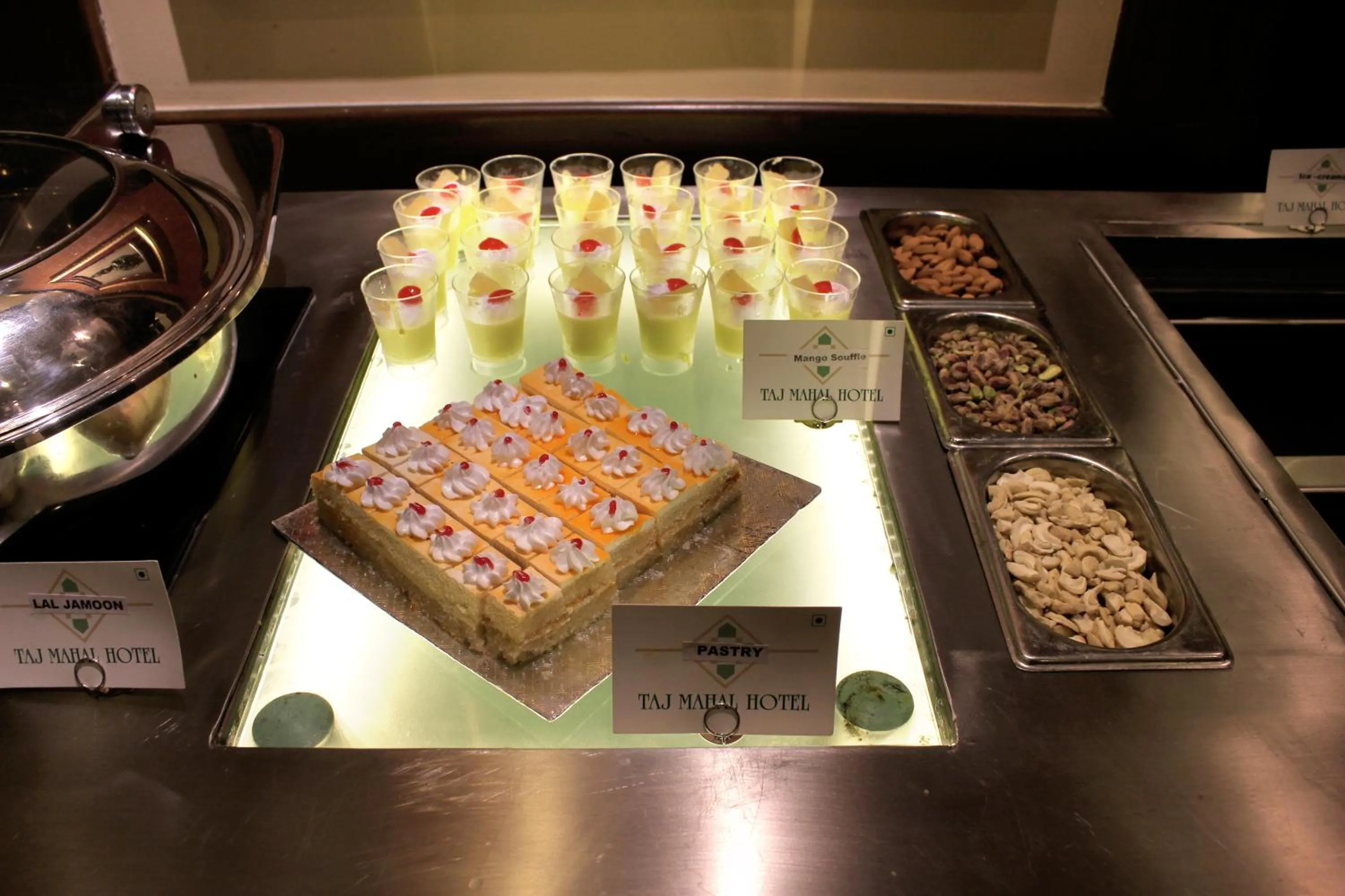 Food in Taj Mahal Hotel Abids