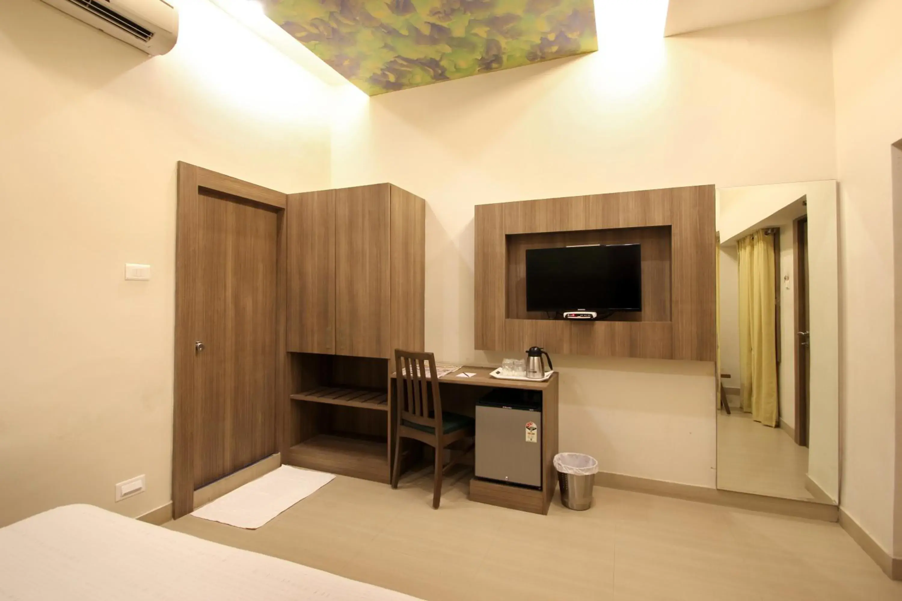 Junior Suite in Taj Mahal Hotel Abids Junior Suite in Taj Mahal Hotel Abids