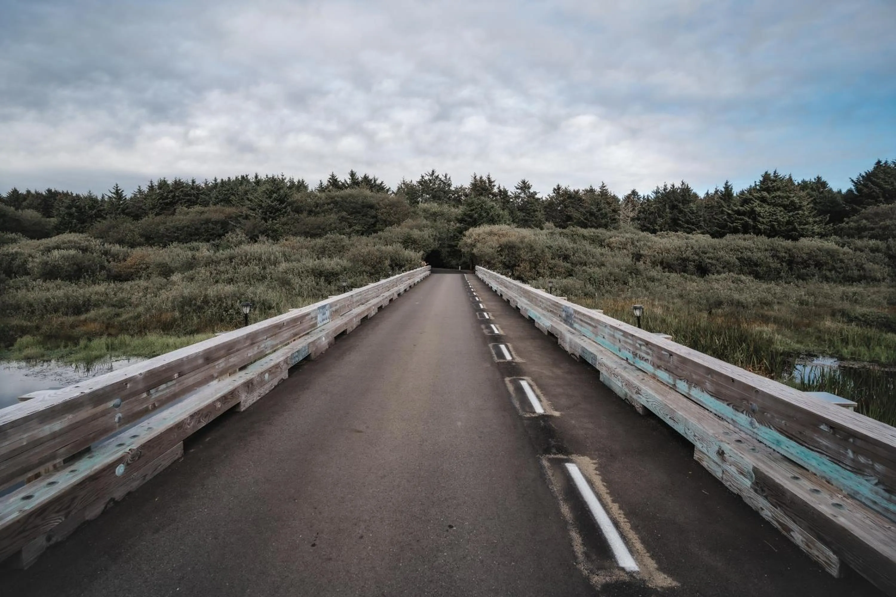 Facade/entrance in Surfcrest Resort