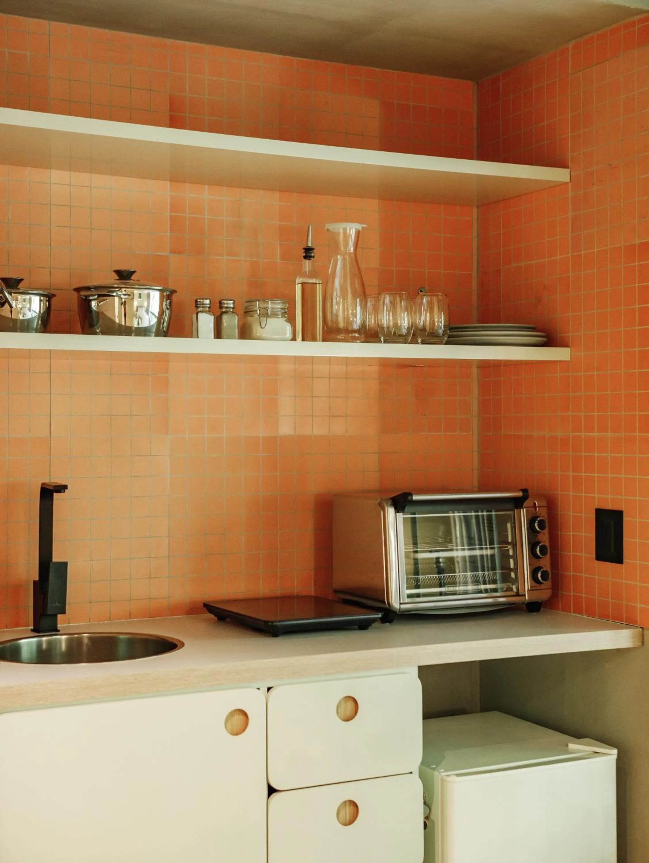 stove in The Somos Flats Provenza