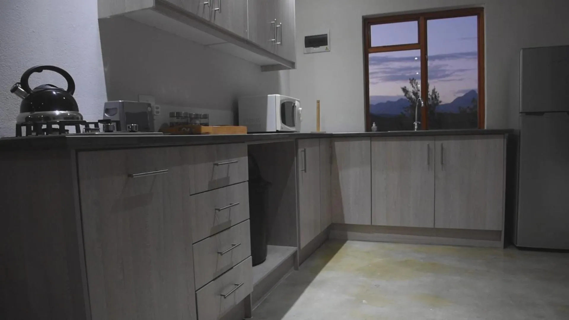 Kitchen or kitchenette in Zwartberg View Mountain Lodge