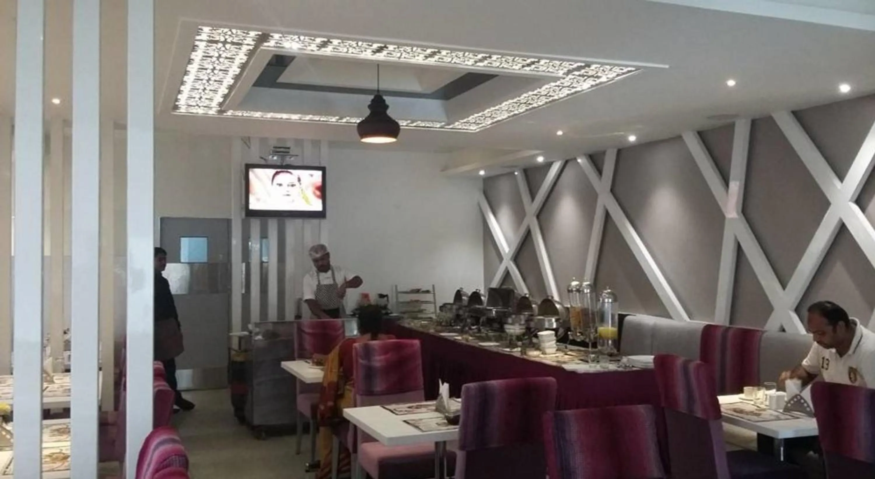 Breakfast in Hotel Annapoorna Residency