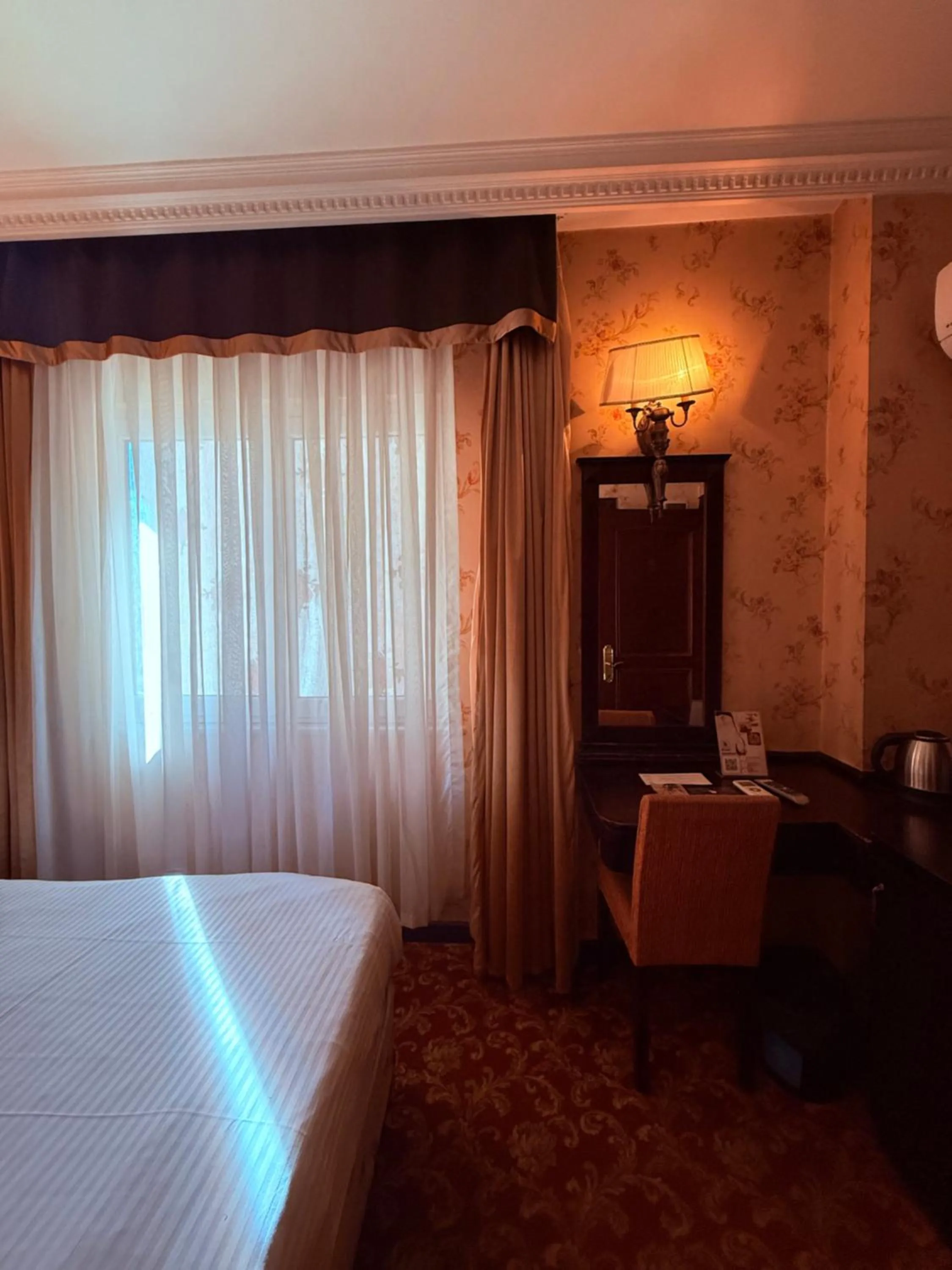 Bed in Pera Rose Hotel & Spa